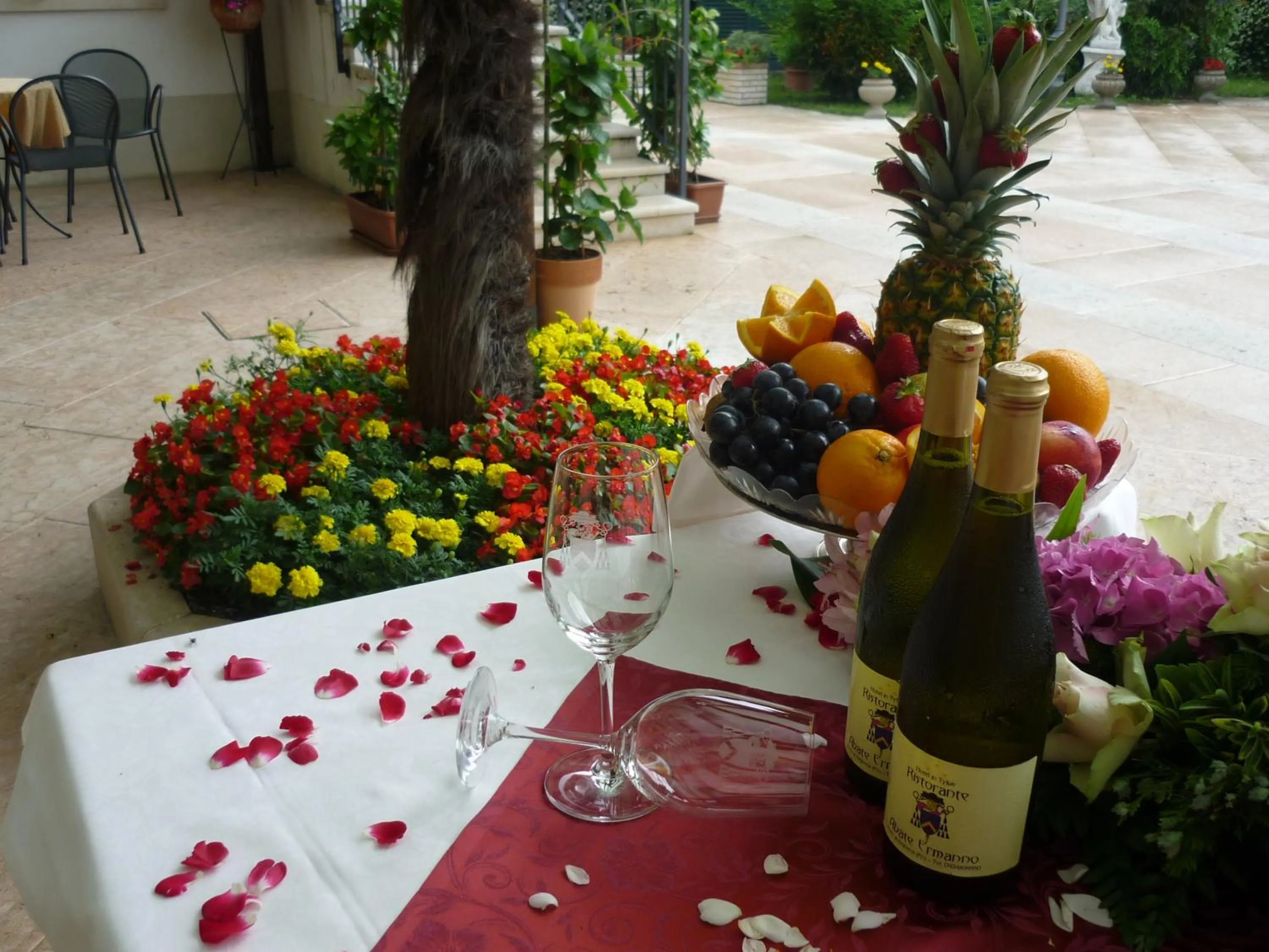 Other in Hotel In Sylvis