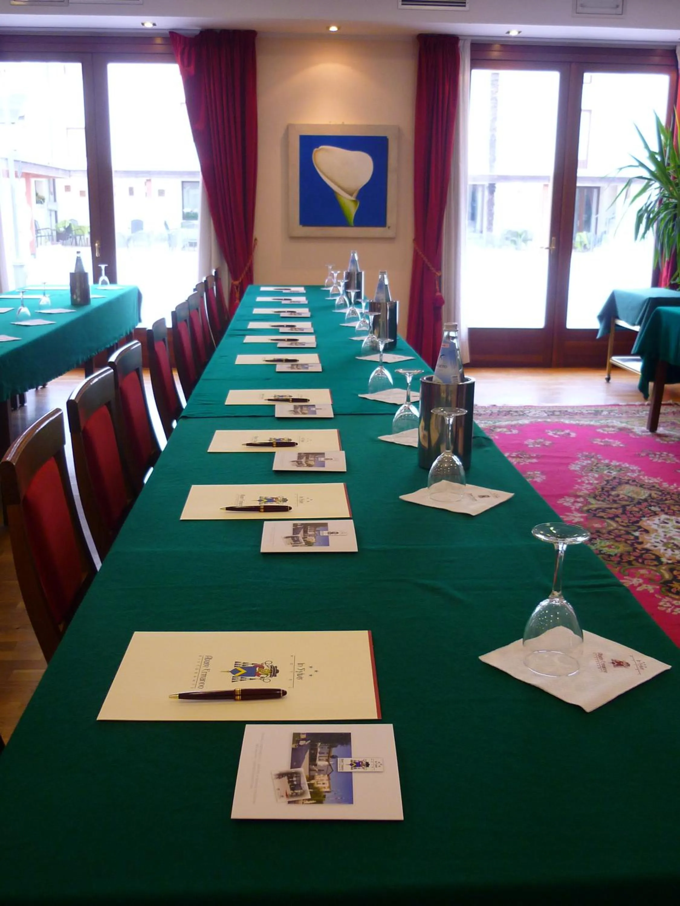 Business facilities in Hotel In Sylvis