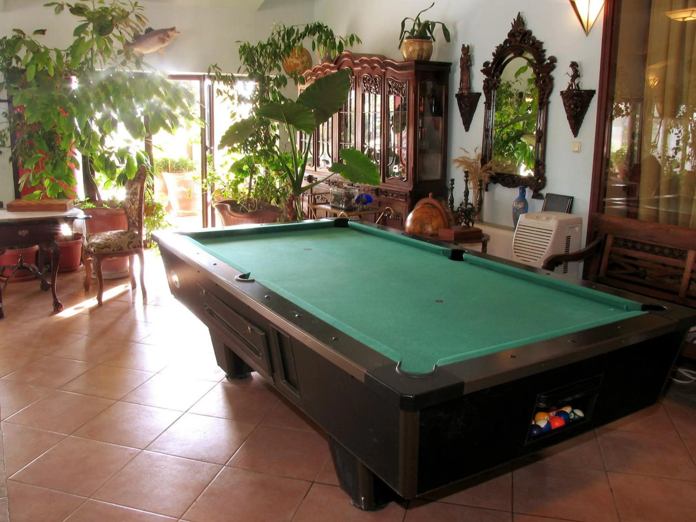 Billiard in Dallas Residence