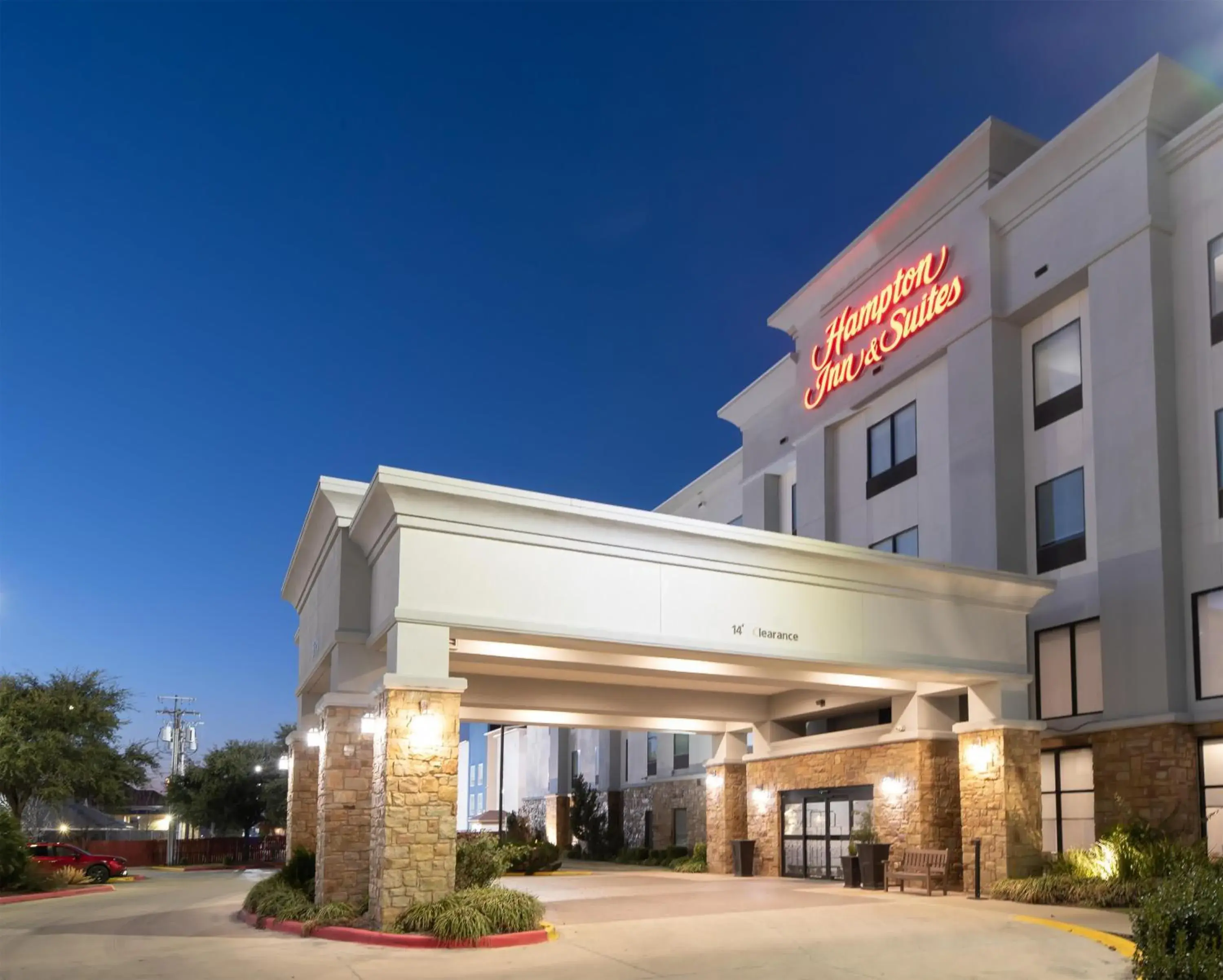 Property building in Hampton Inn & Suites New Braunfels Property building in Hampton Inn & Suites New Braunfels