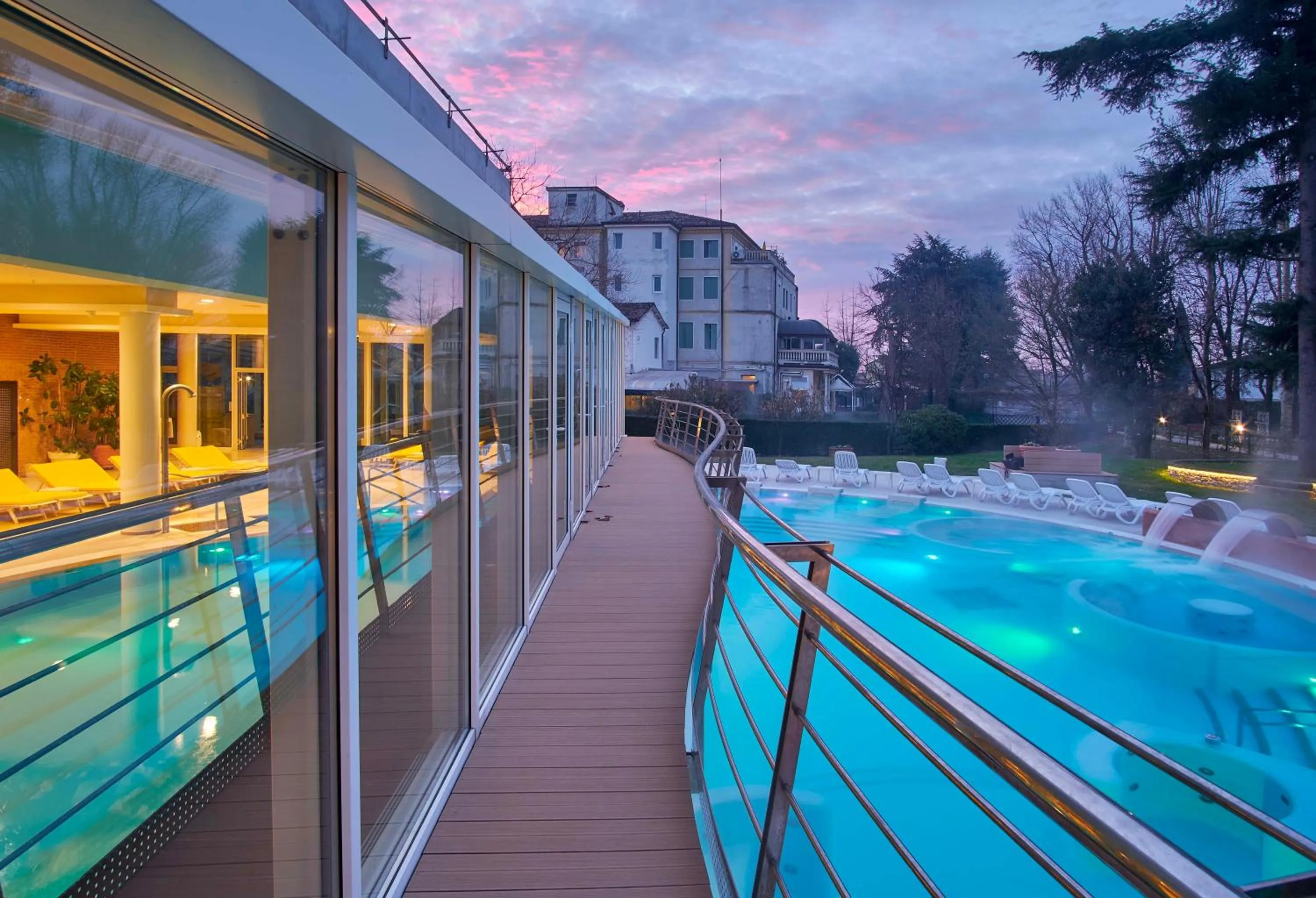 Pool view in Terme Preistoriche Resort & Spa