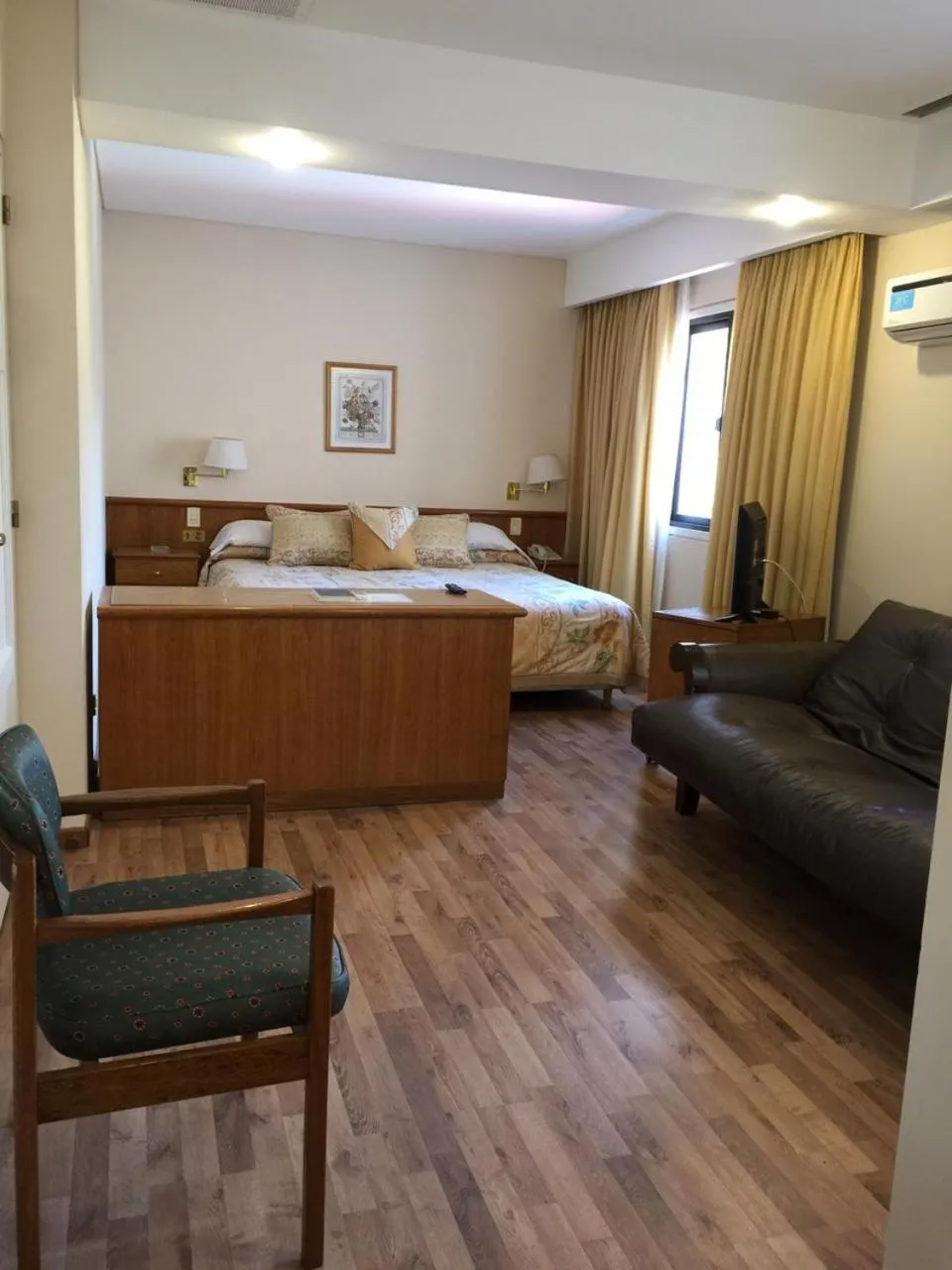 Bed in Hotel Cervantes