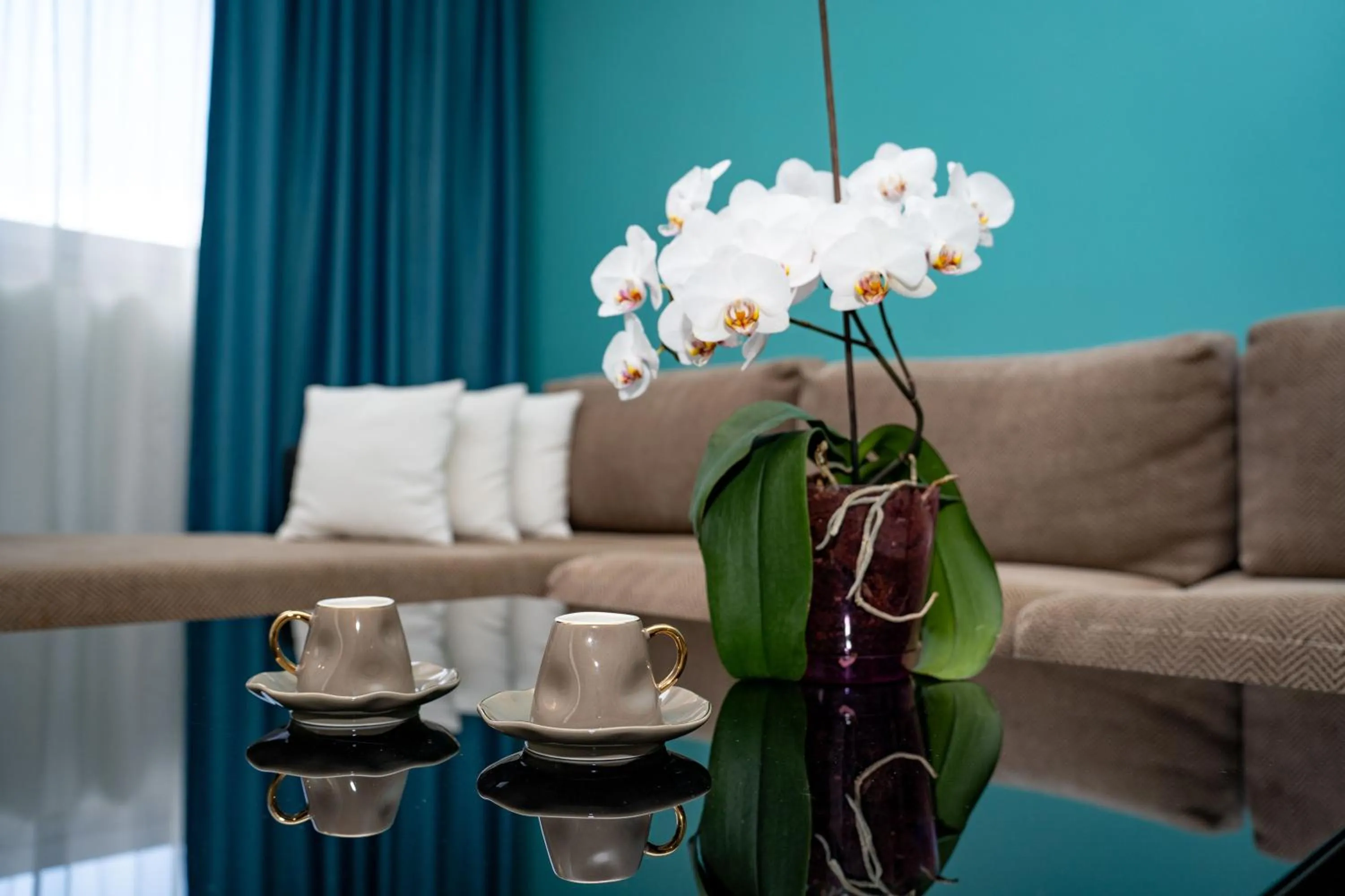 Living room in Aqua Hotel