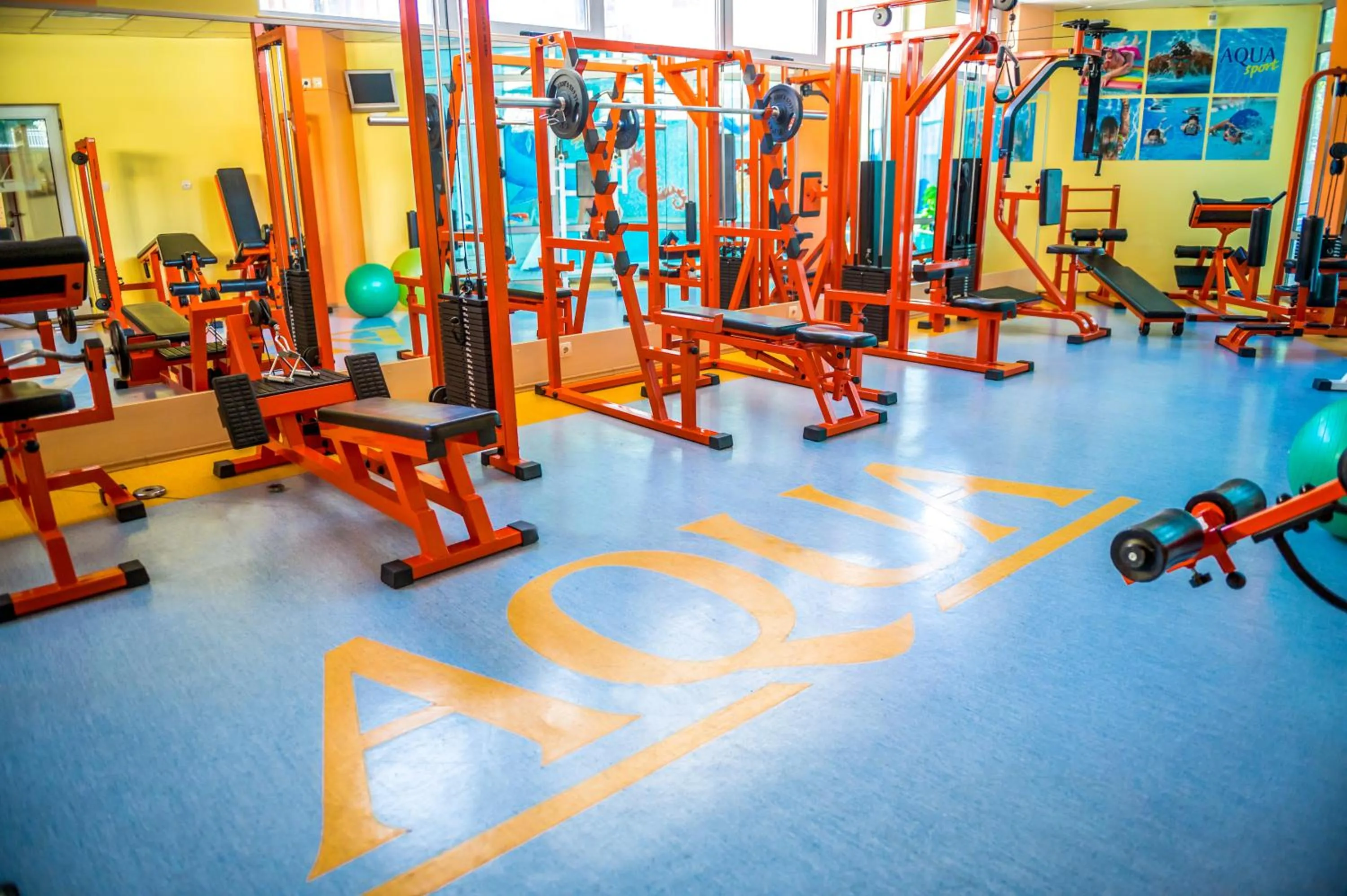 Fitness centre/facilities in Aqua Hotel