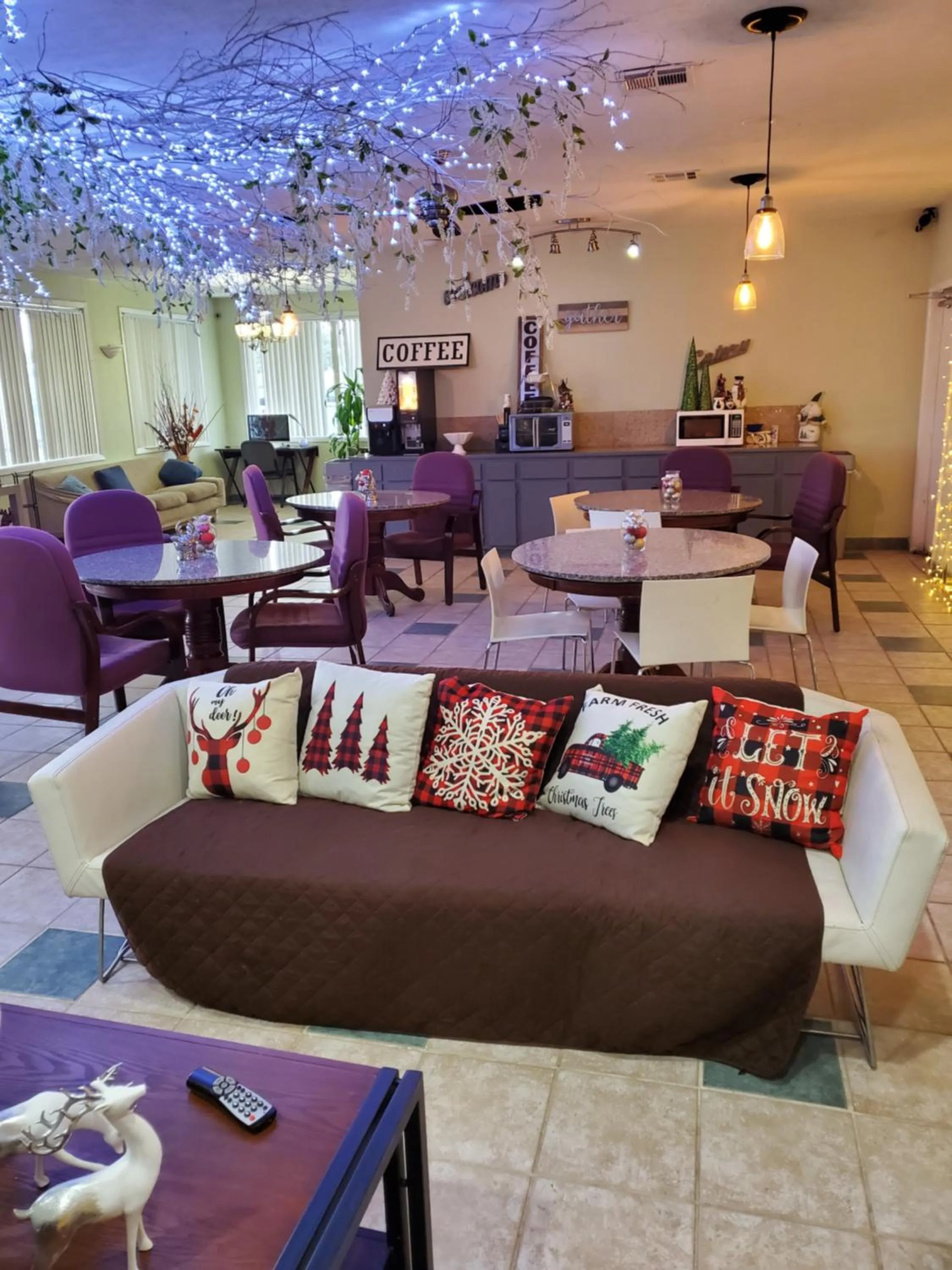 Houston Inn and Suites