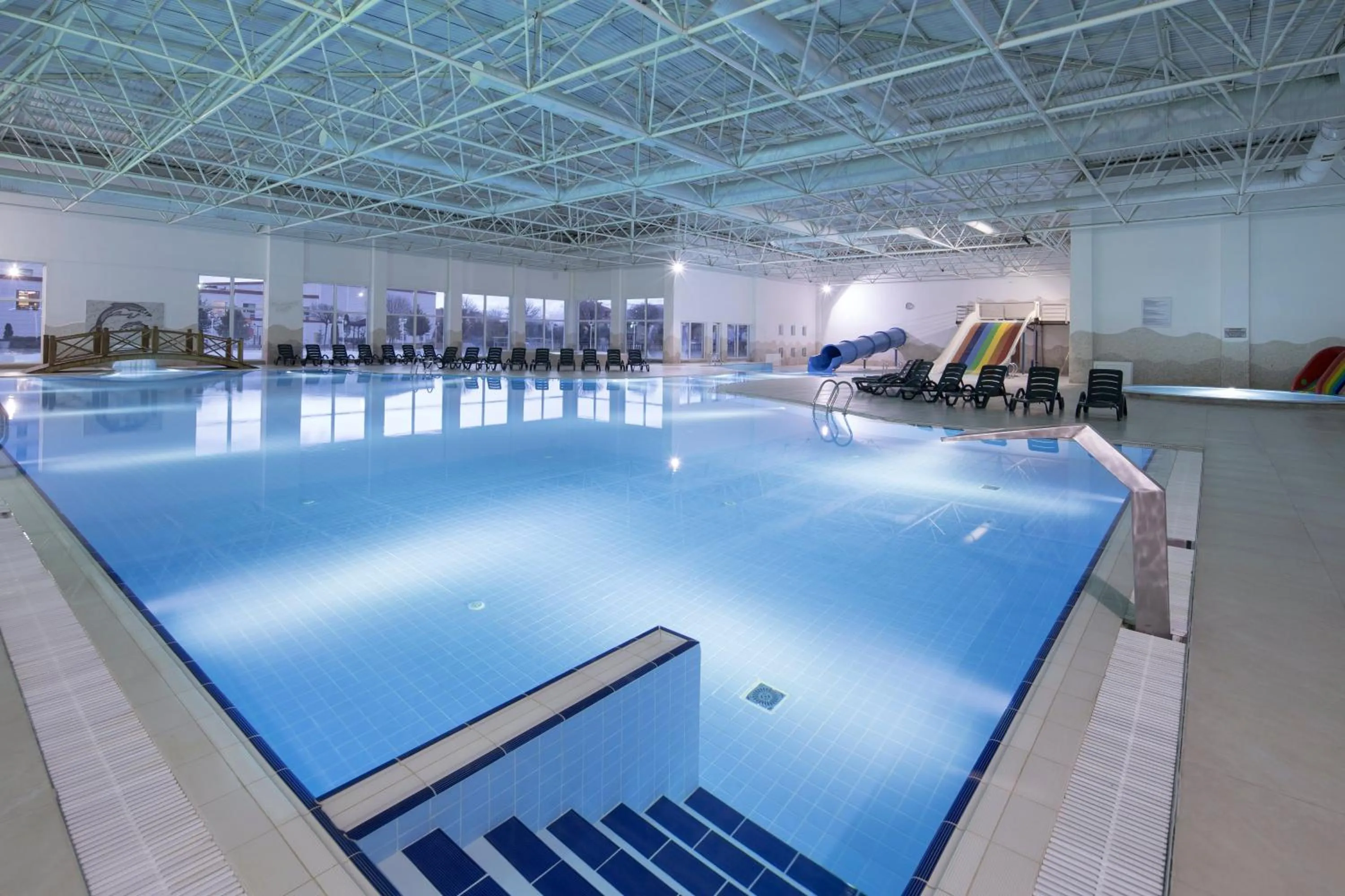 Swimming pool in Korel Thermal Resort