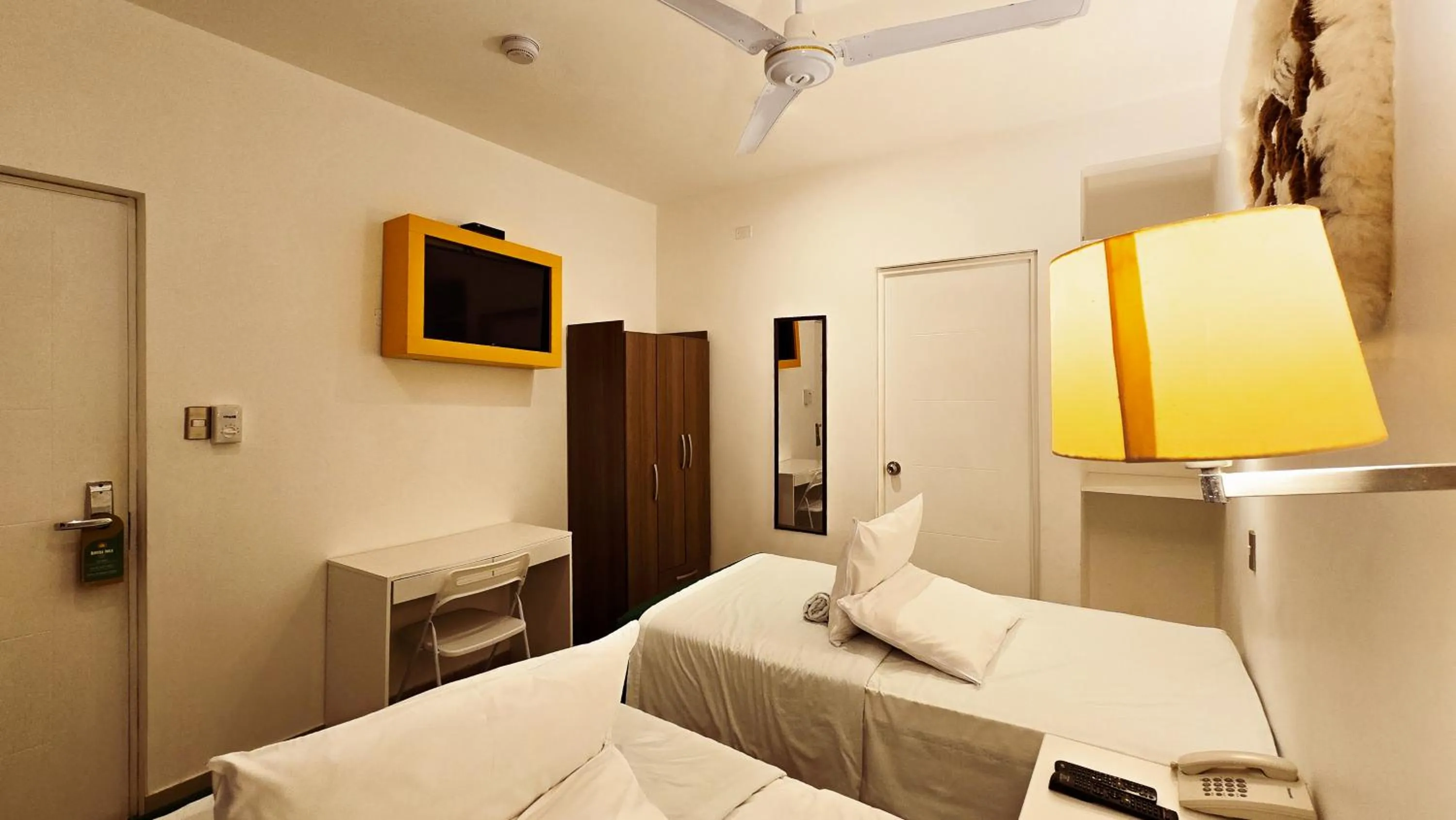 TV and multimedia, Bed in Hotel Riviera Inka Paracas