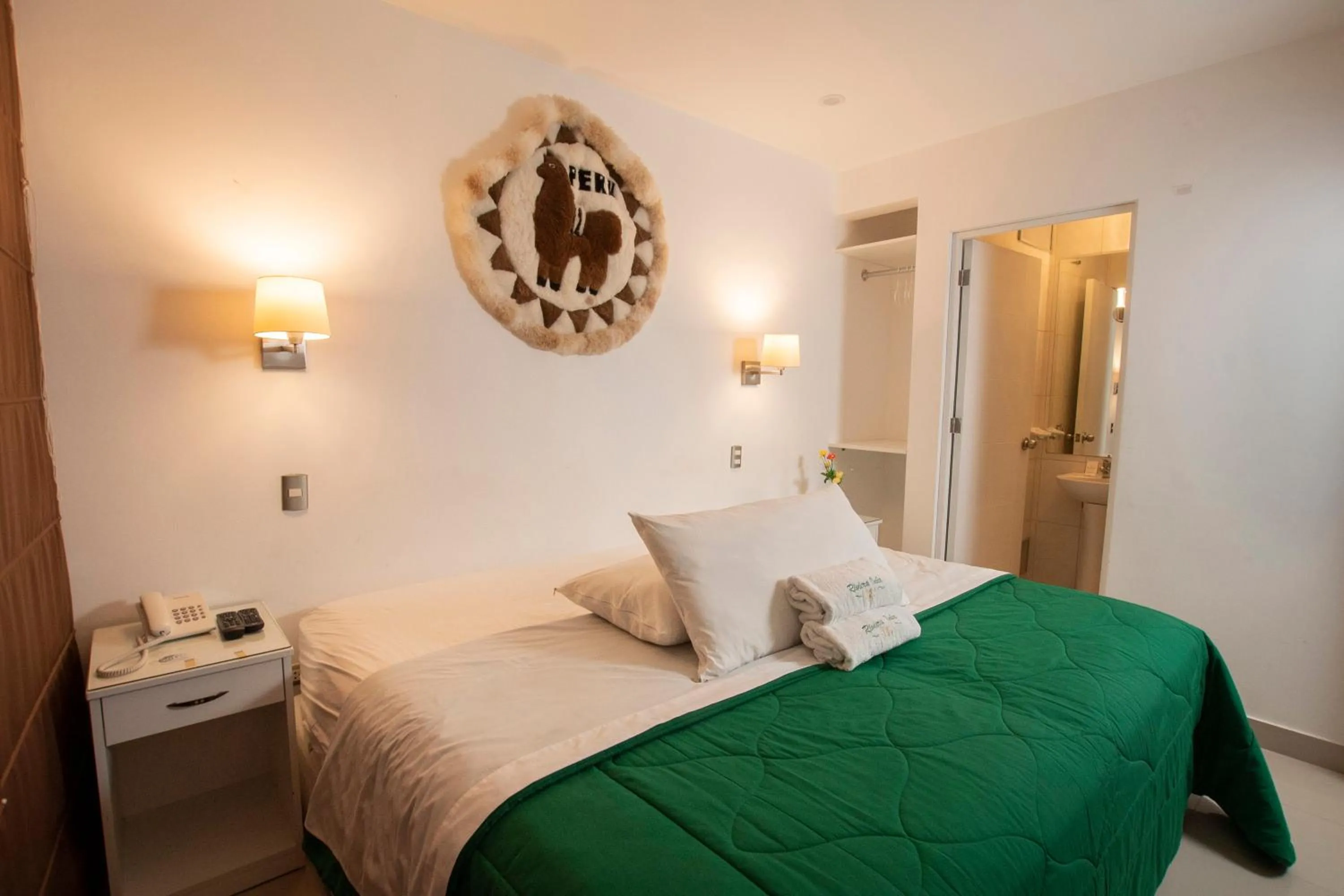 Bed in Hotel Riviera Inka Paracas