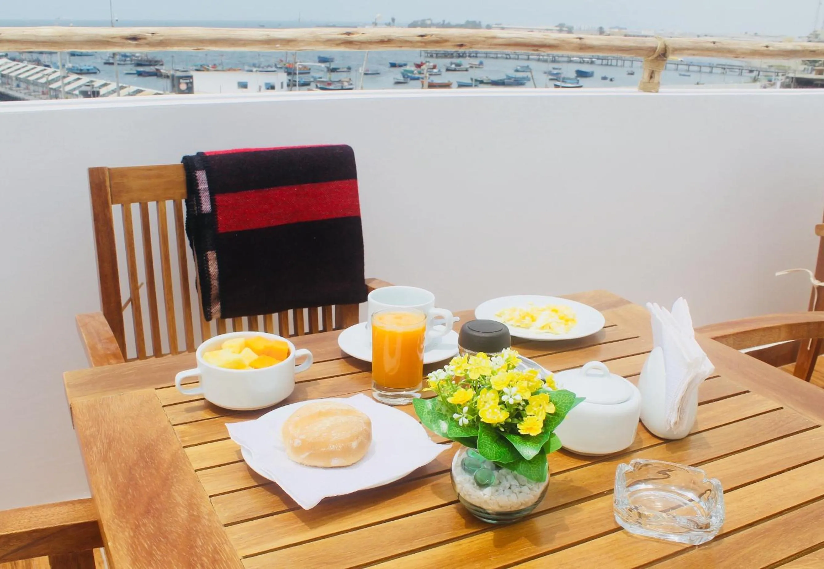Food and drinks in Hotel Riviera Inka Paracas