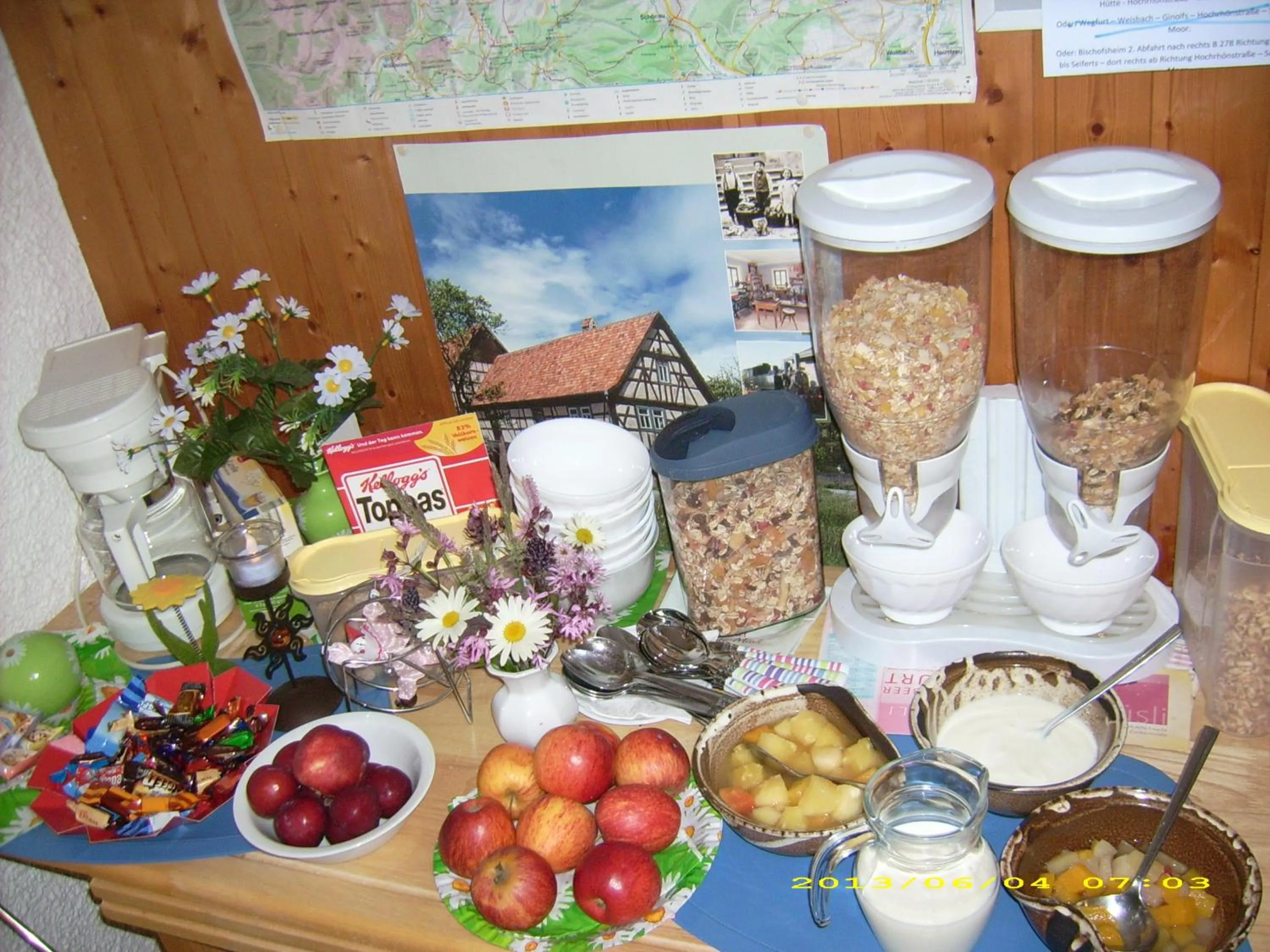 Restaurant/places to eat in Gästehaus Hochrhönblick