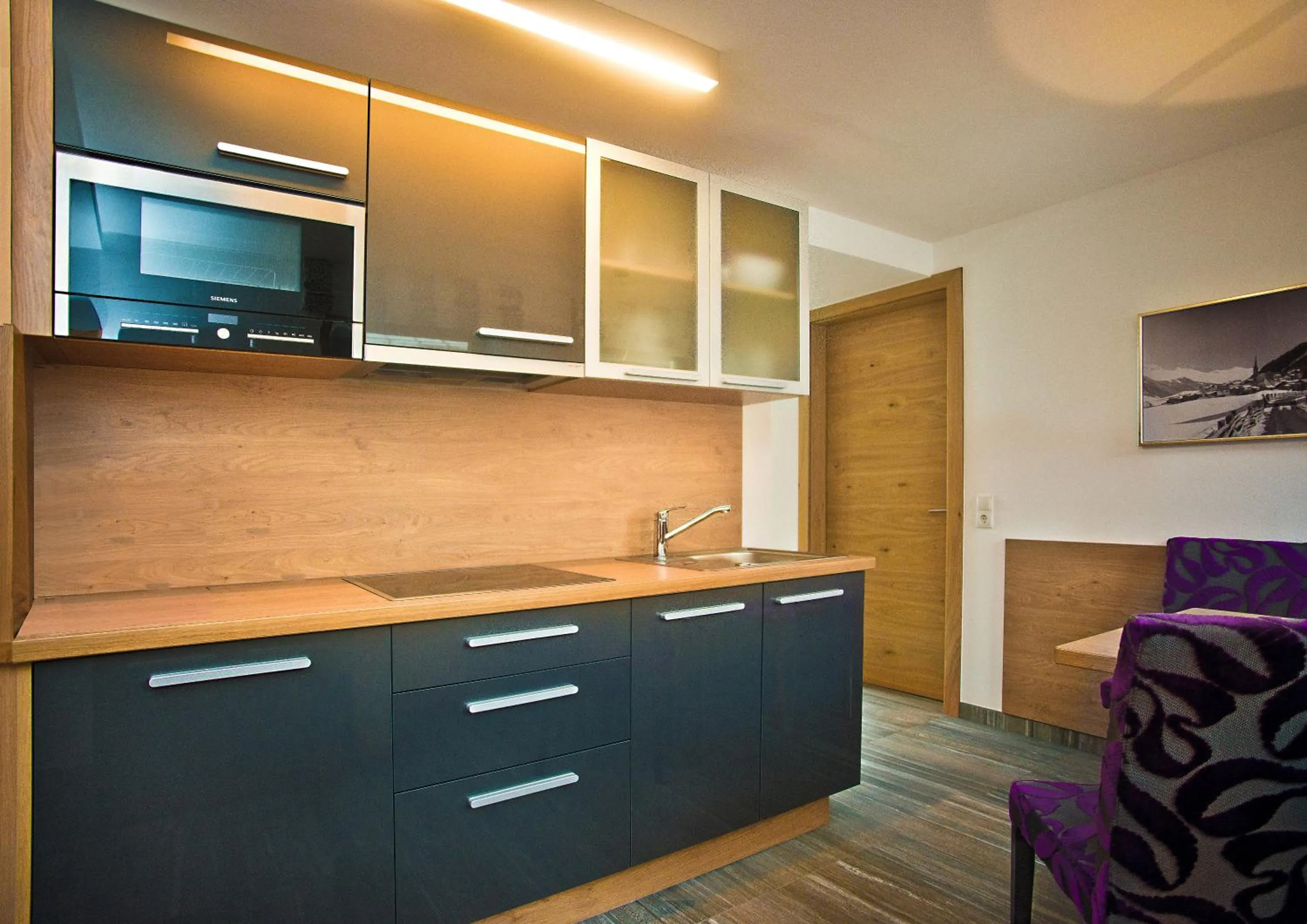 Kitchen or kitchenette in Hotel Garni Fimba
