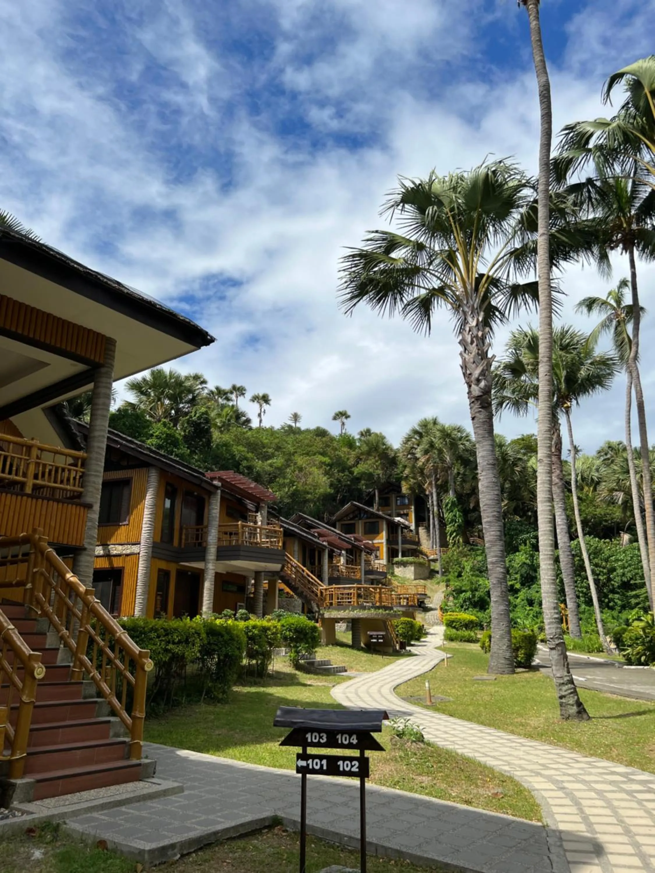 Property building in Fridays Puerto Galera