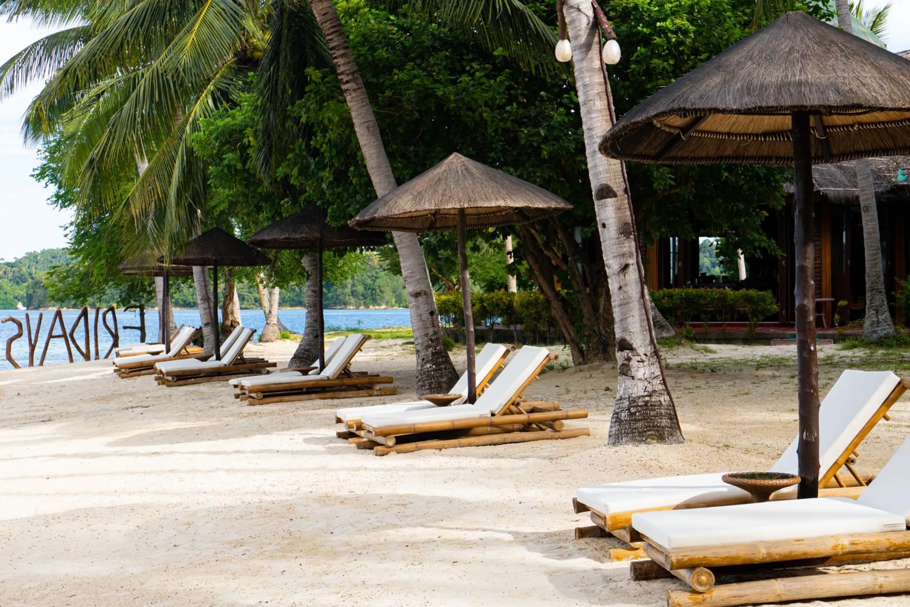 Property building in Fridays Puerto Galera