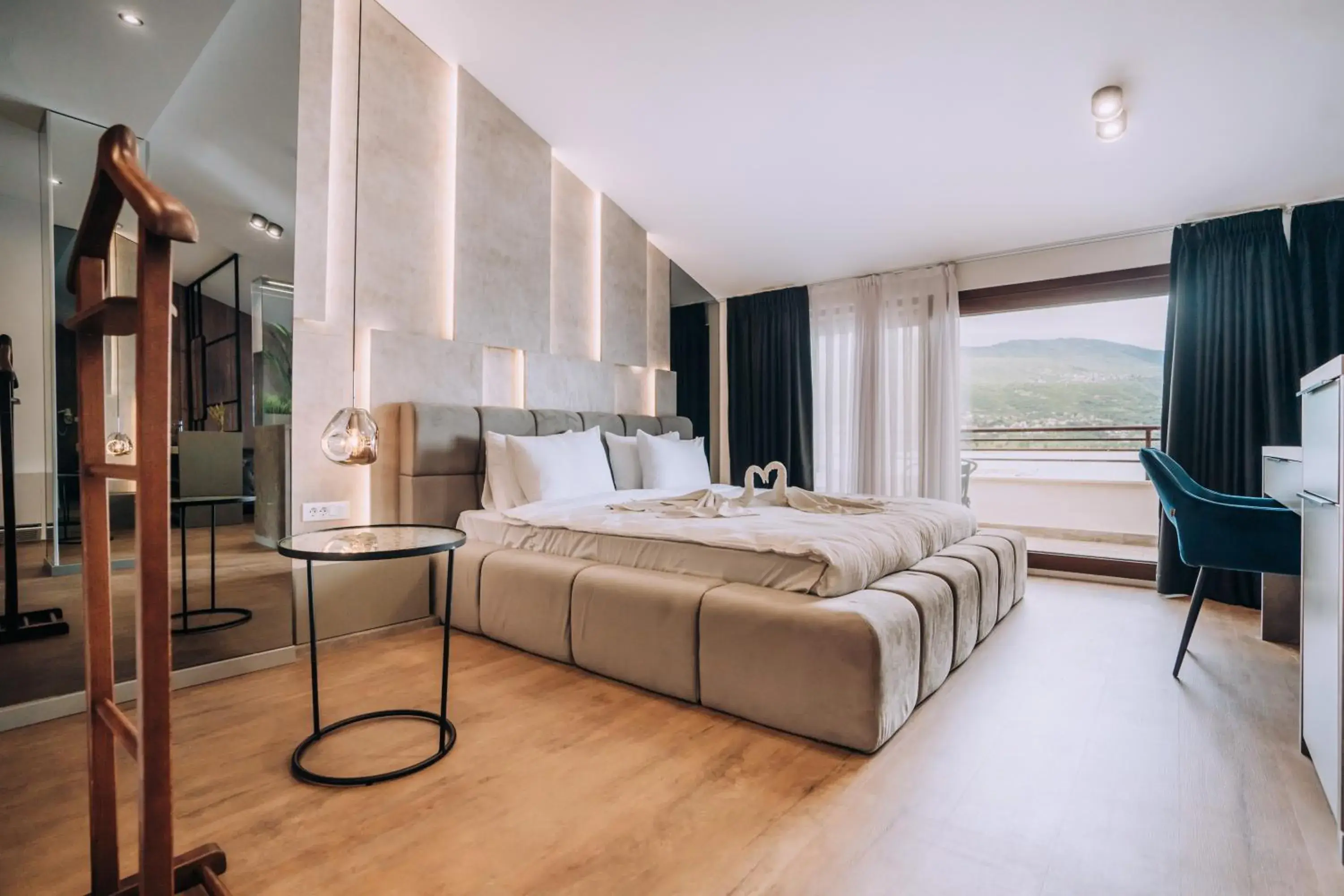 Deluxe Suite with Sea View in Hotel Aleksandrija Deluxe Suite with Sea View in Hotel Aleksandrija