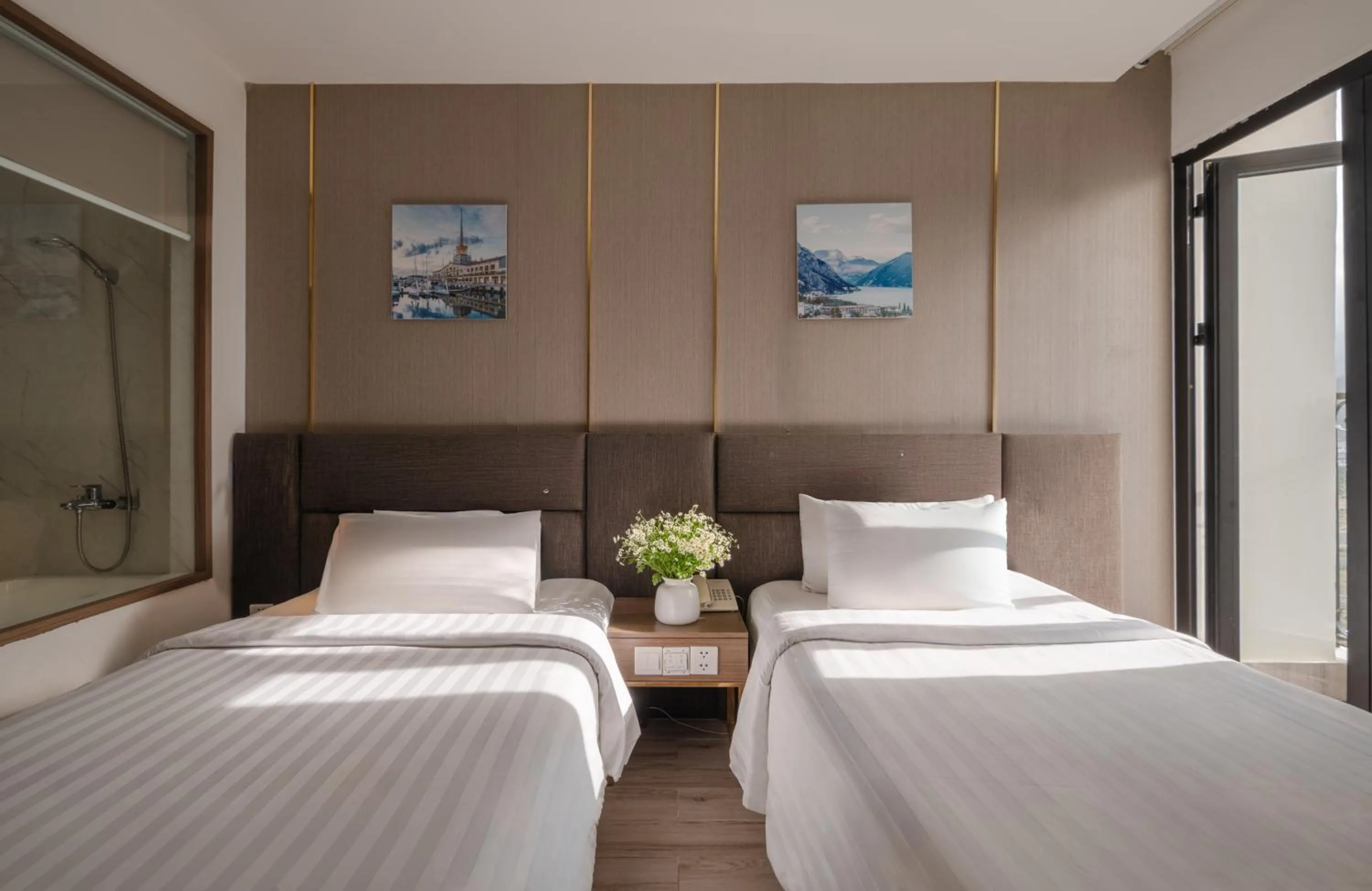 Photo of the whole room, Bed in Sochi Hotel