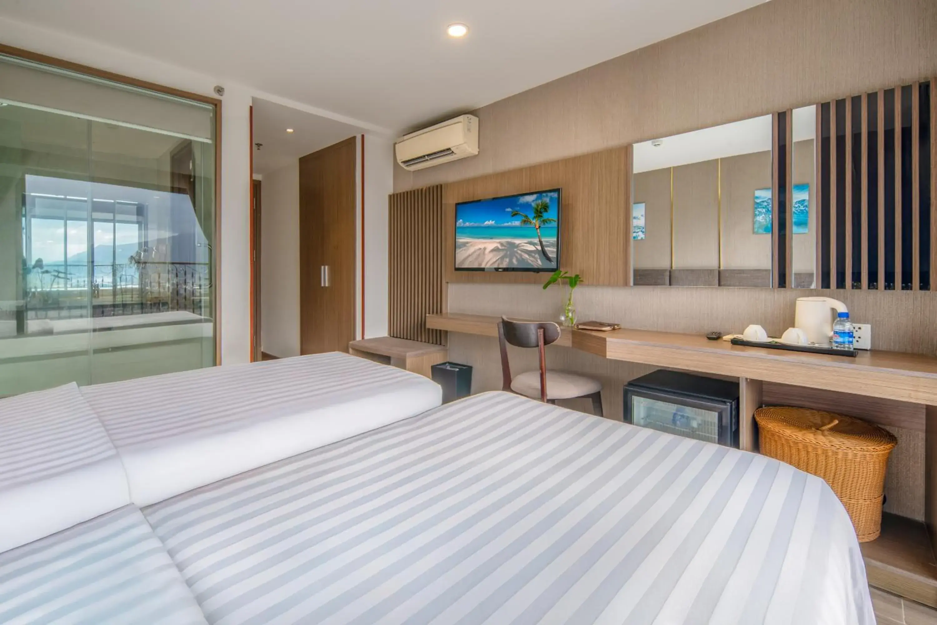 Superior Double or Twin Room with City View - single occupancy in Sochi Hotel Superior Double or Twin Room with City View - single occupancy in Sochi Hotel