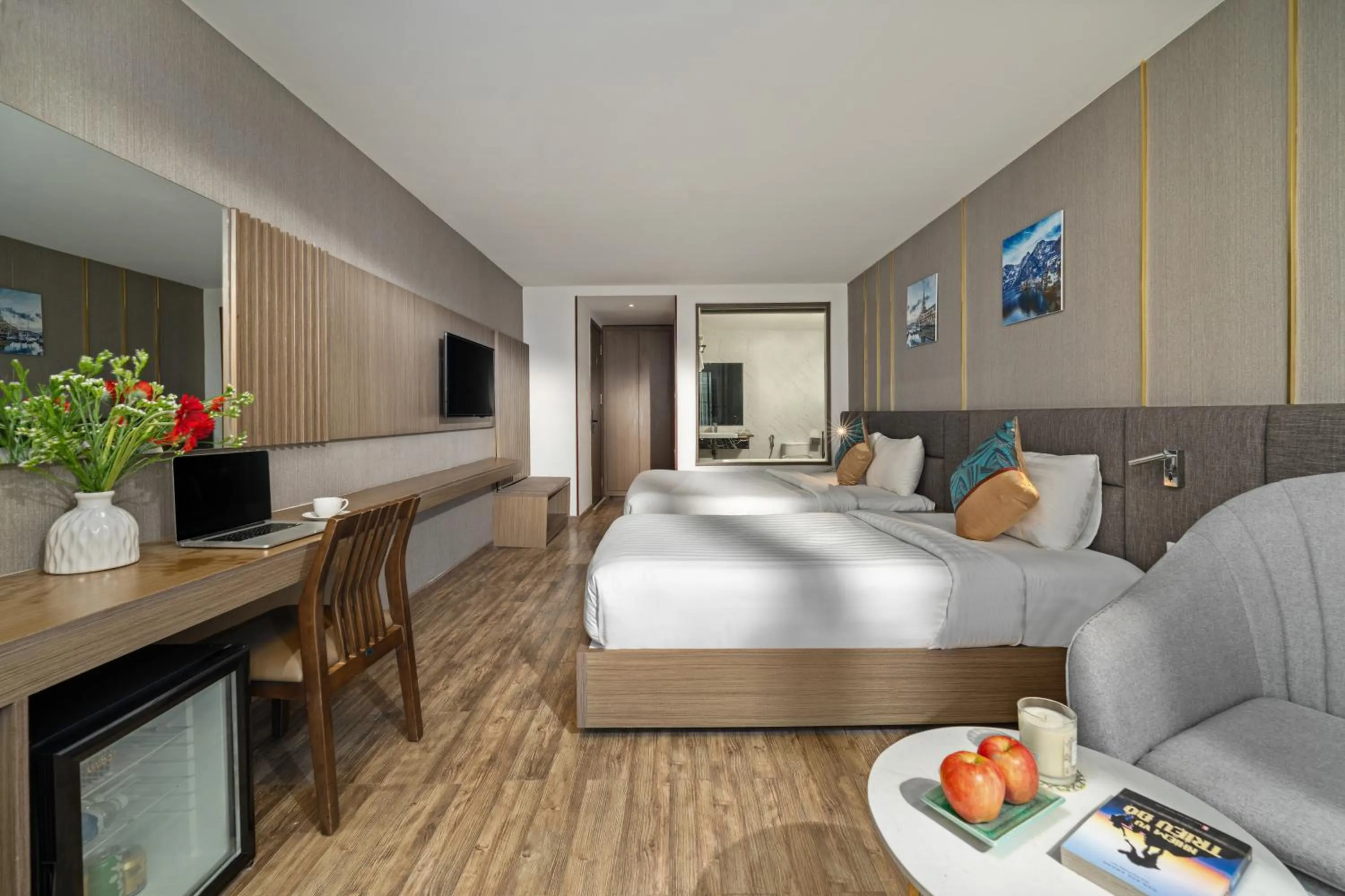 Photo of the whole room, Bed in Sochi Hotel