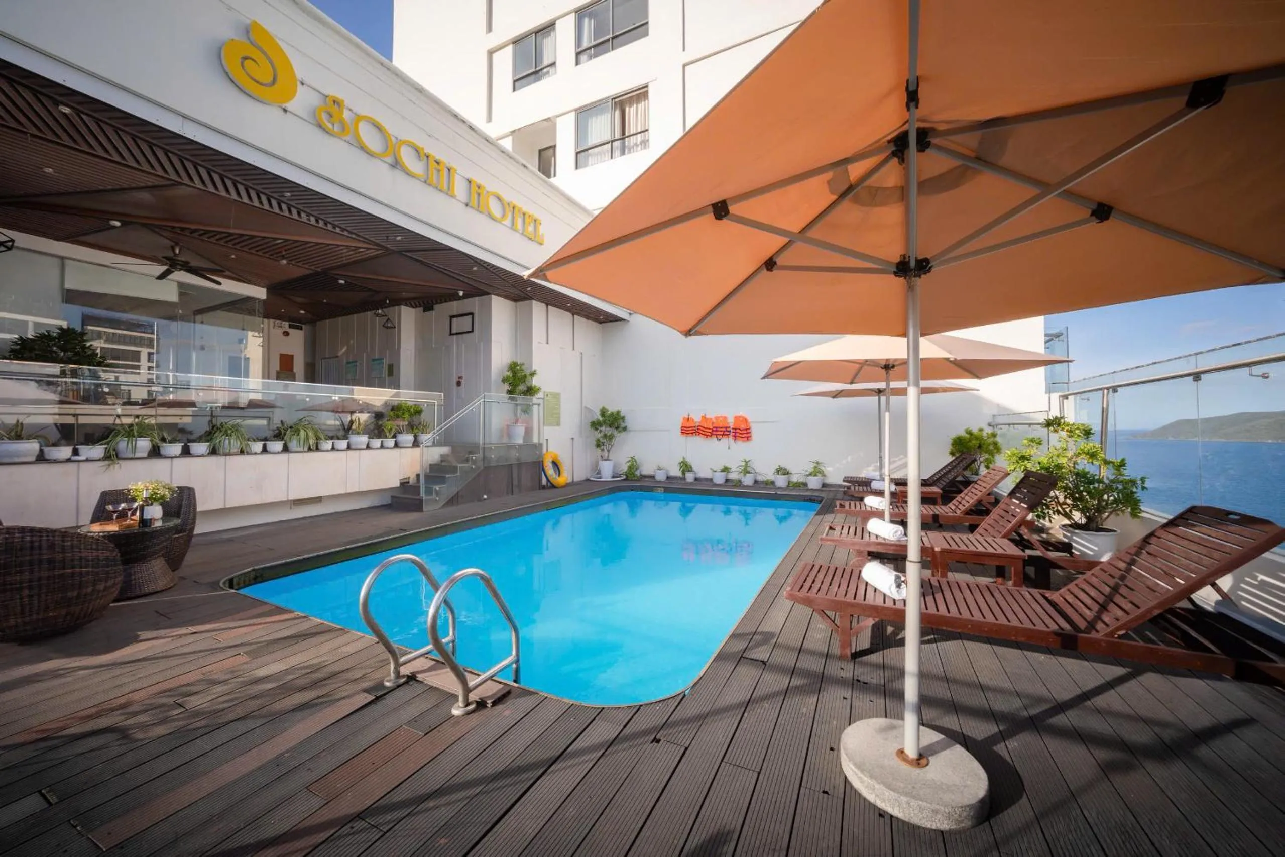 Swimming pool in Sochi Hotel