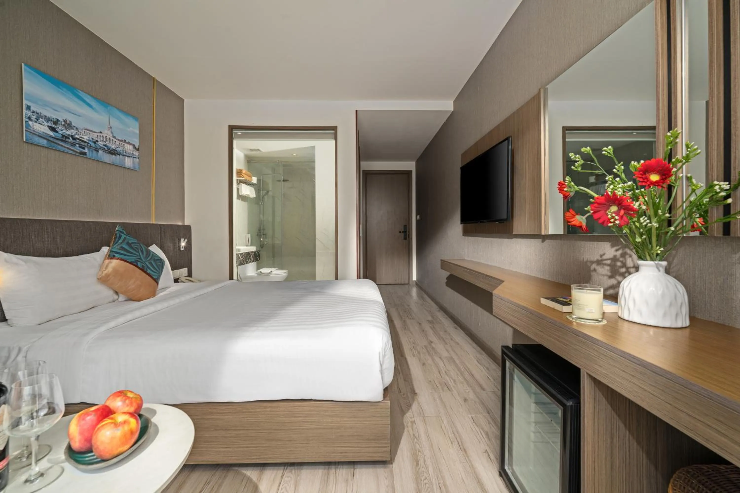 Bedroom, Bed in Sochi Hotel