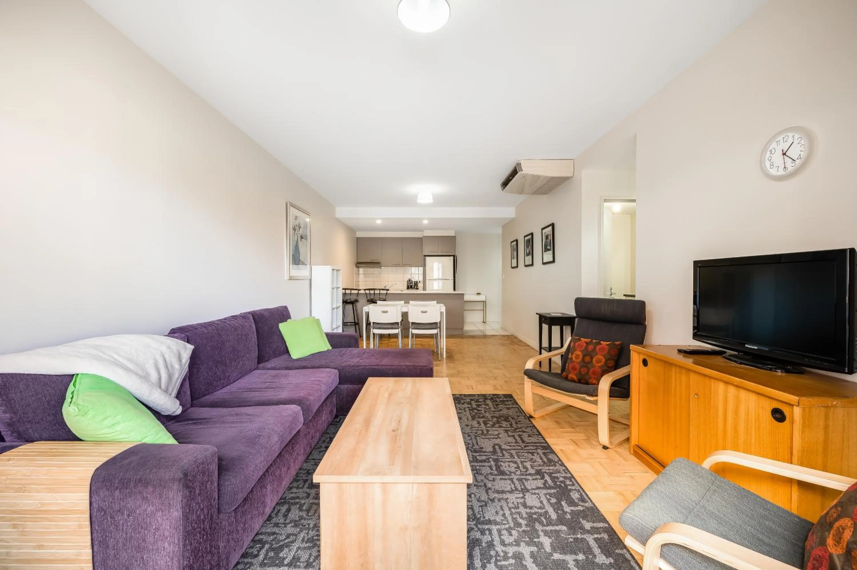 Living room in Swainson on Union