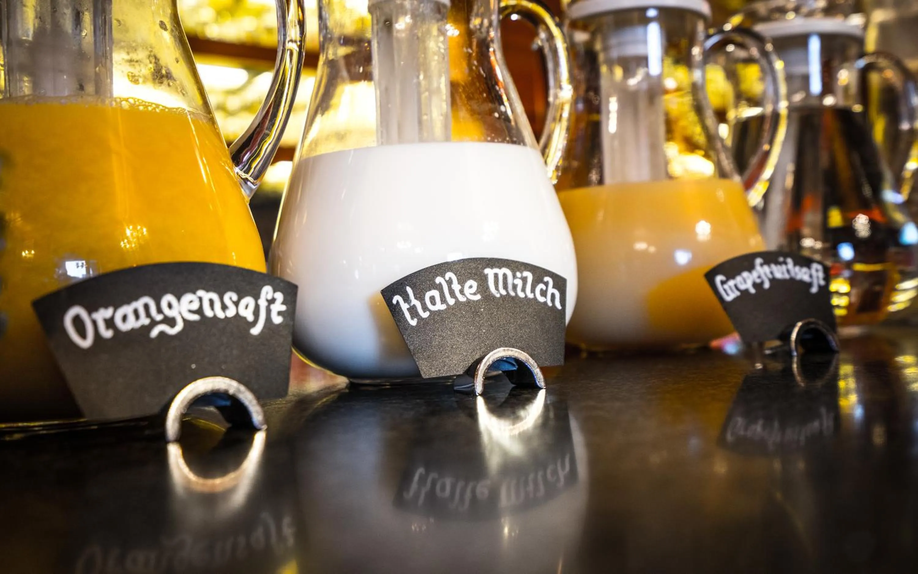 Buffet breakfast in Hotel Ochsen by Mountain Hotels