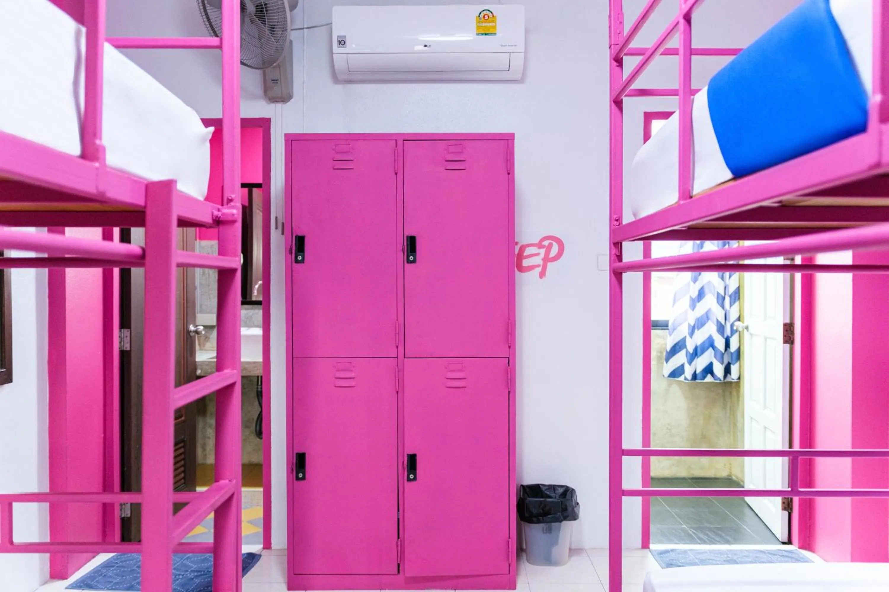 Photo of the whole room, Bed in Slumber Party Chiang Mai