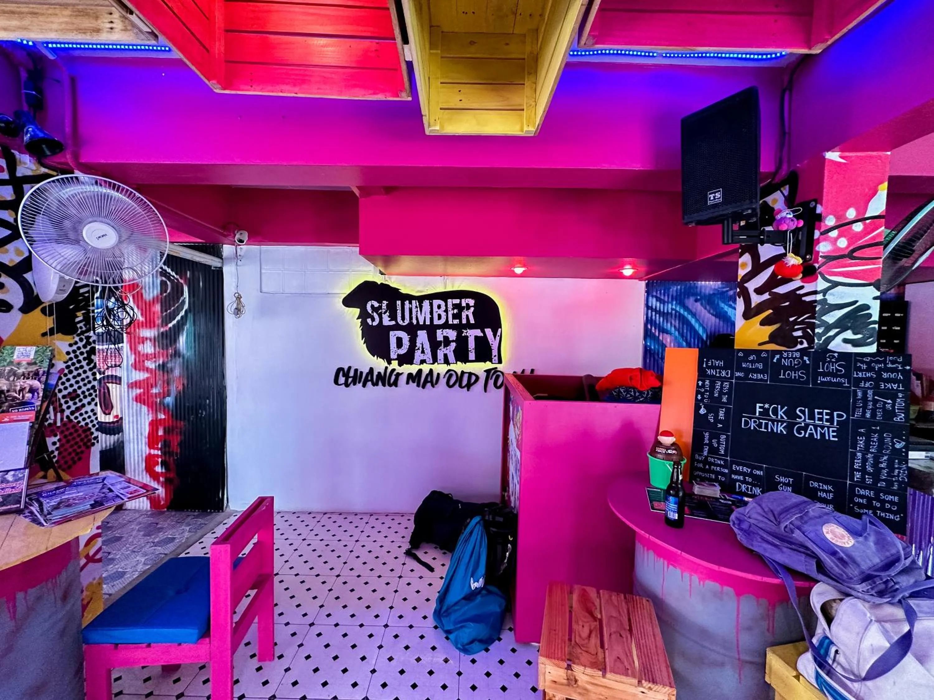 Lobby or reception in Slumber Party Chiang Mai