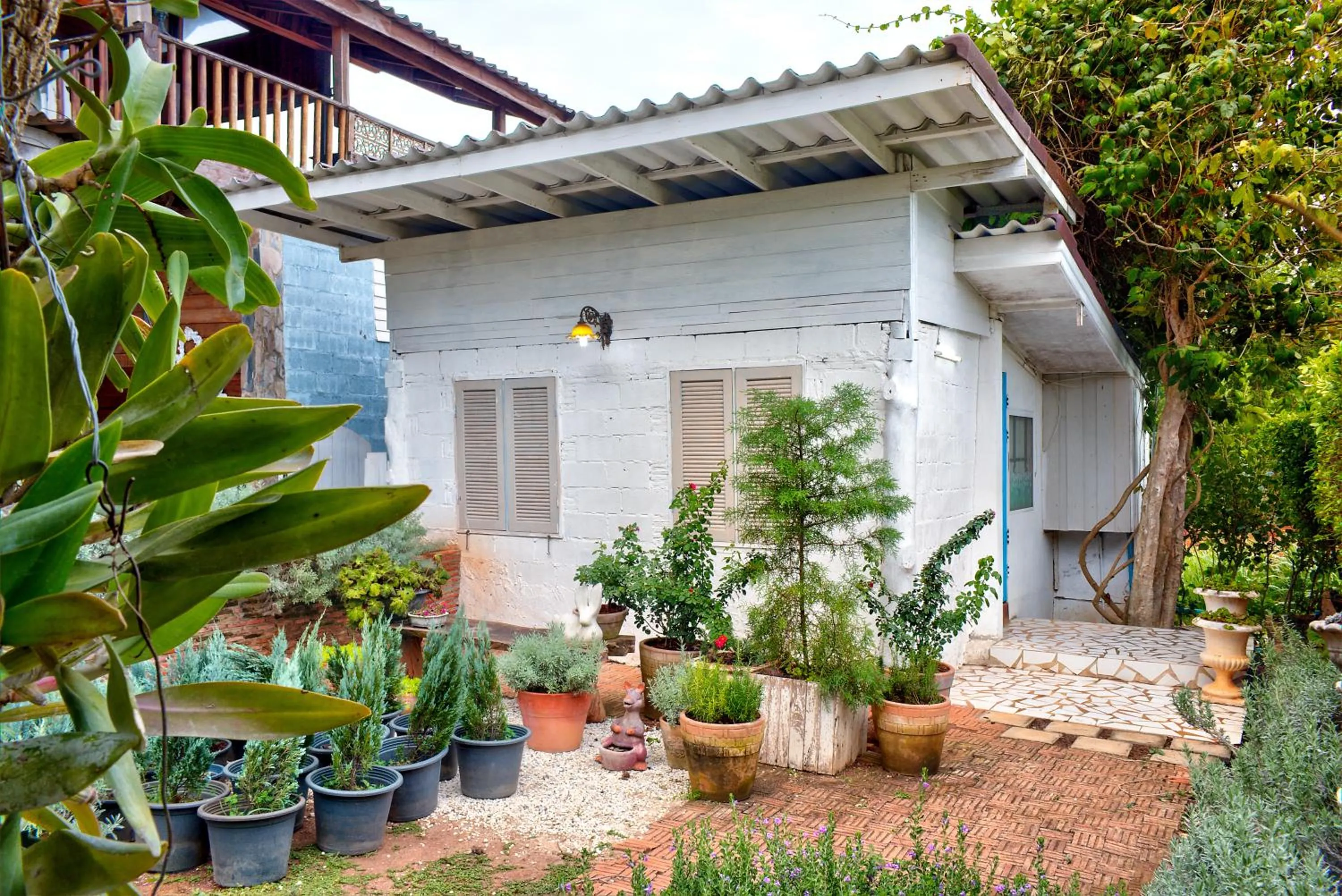 Facade/entrance in Rosemary House