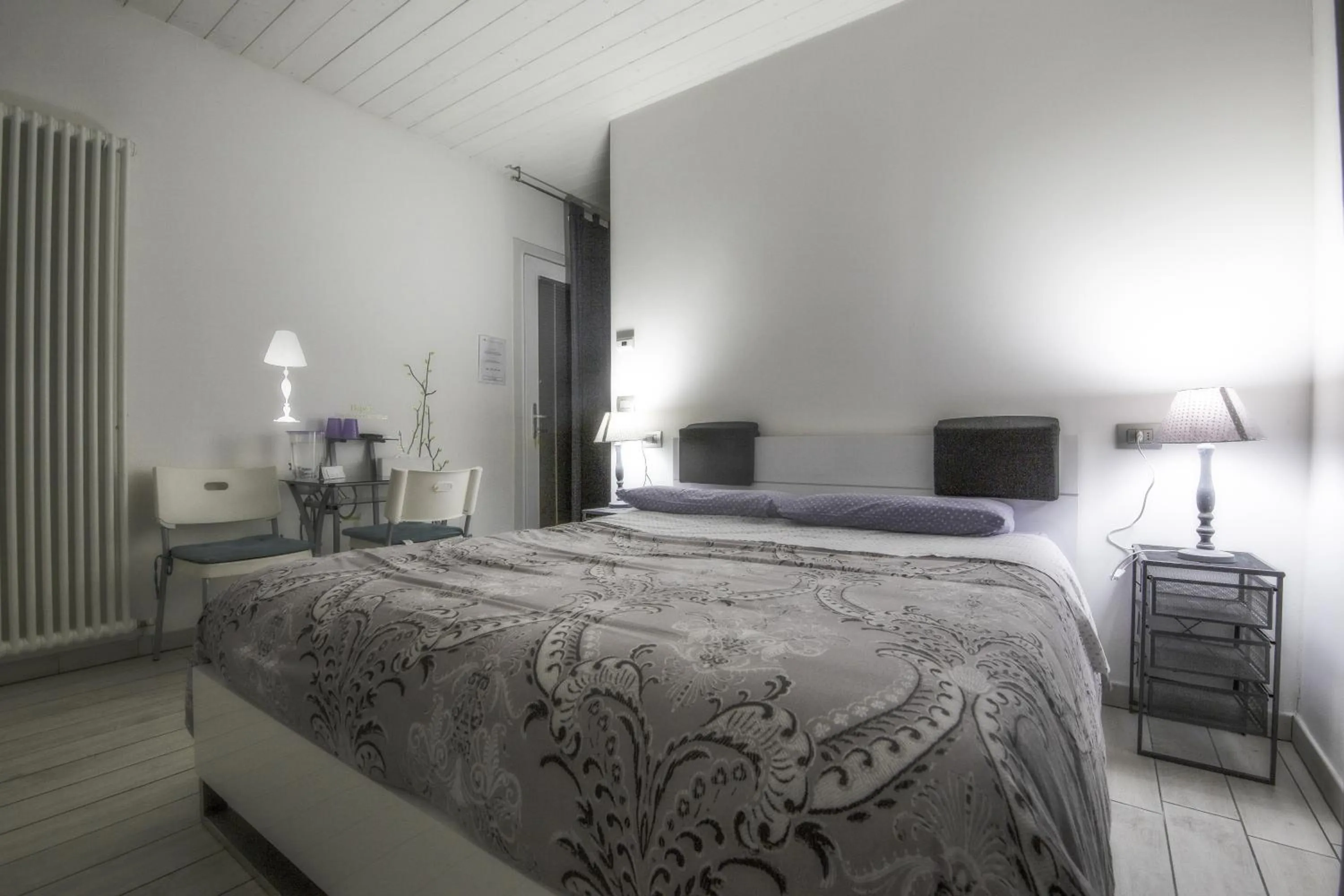 Bedroom, Bed in Il Giardino Di Rebecca