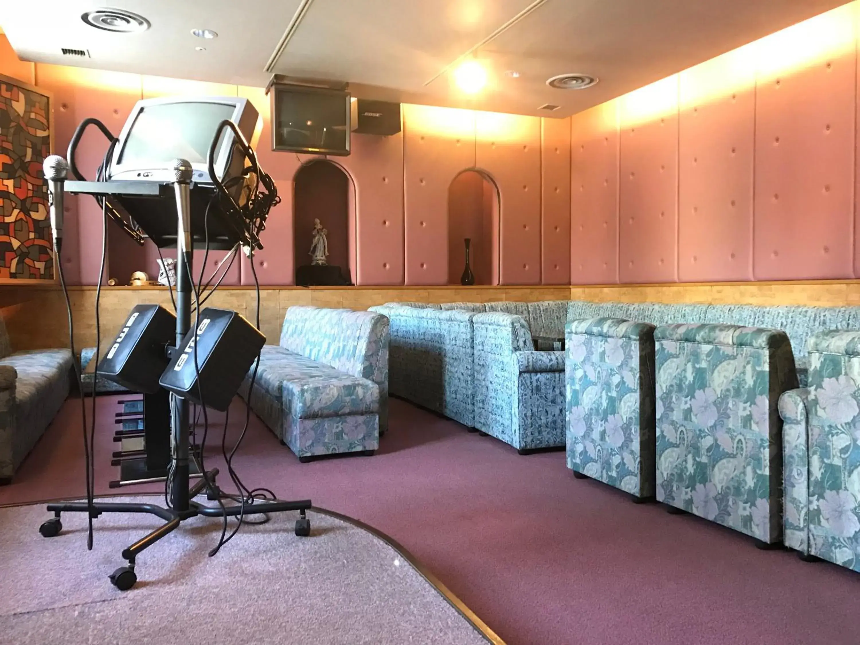 Lounge or bar in Hotel Tetoraresort Tokachigawa Lounge or bar in Hotel Tetoraresort Tokachigawa