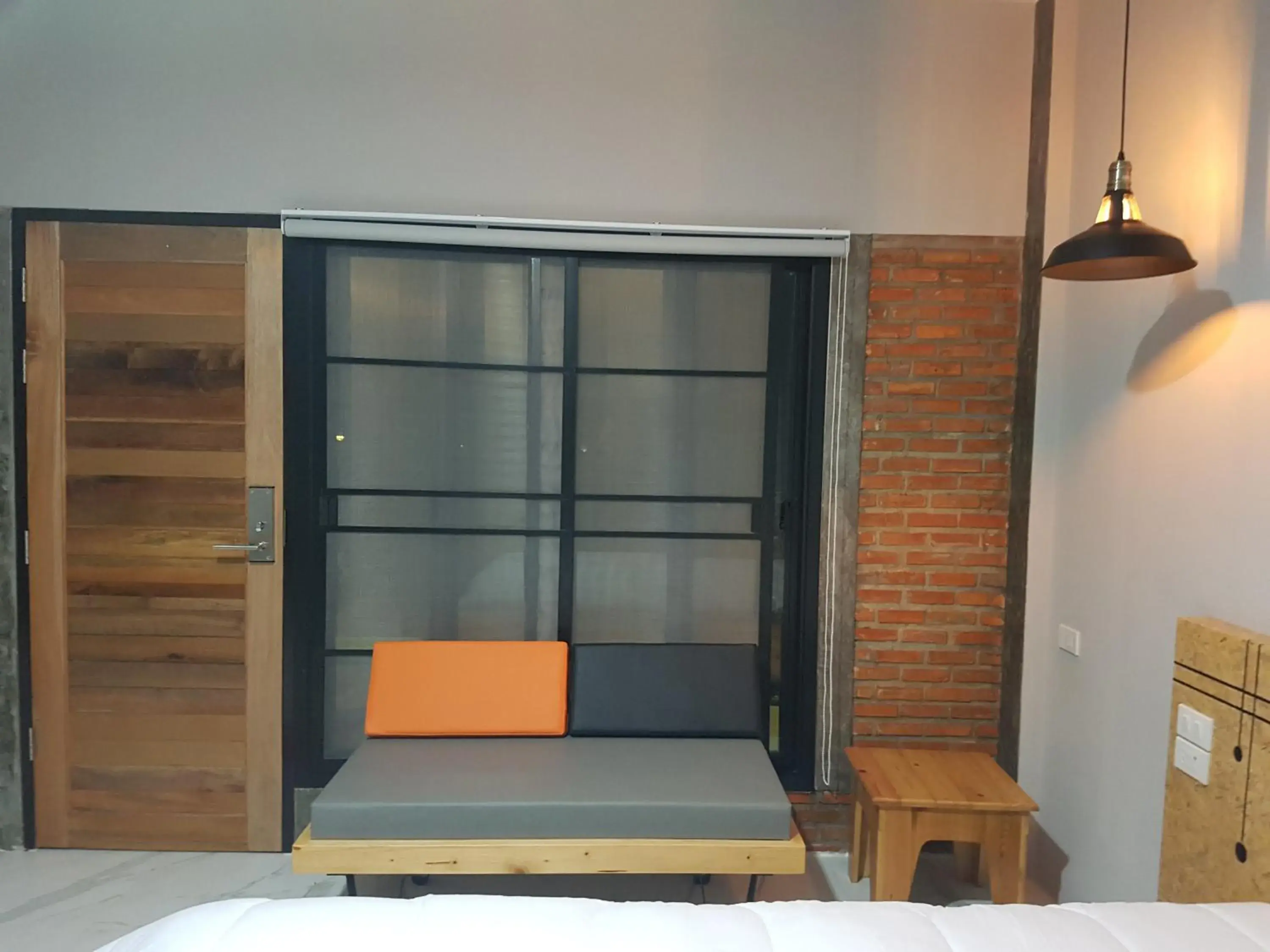 Double Room in DD Garden Home Double Room in DD Garden Home