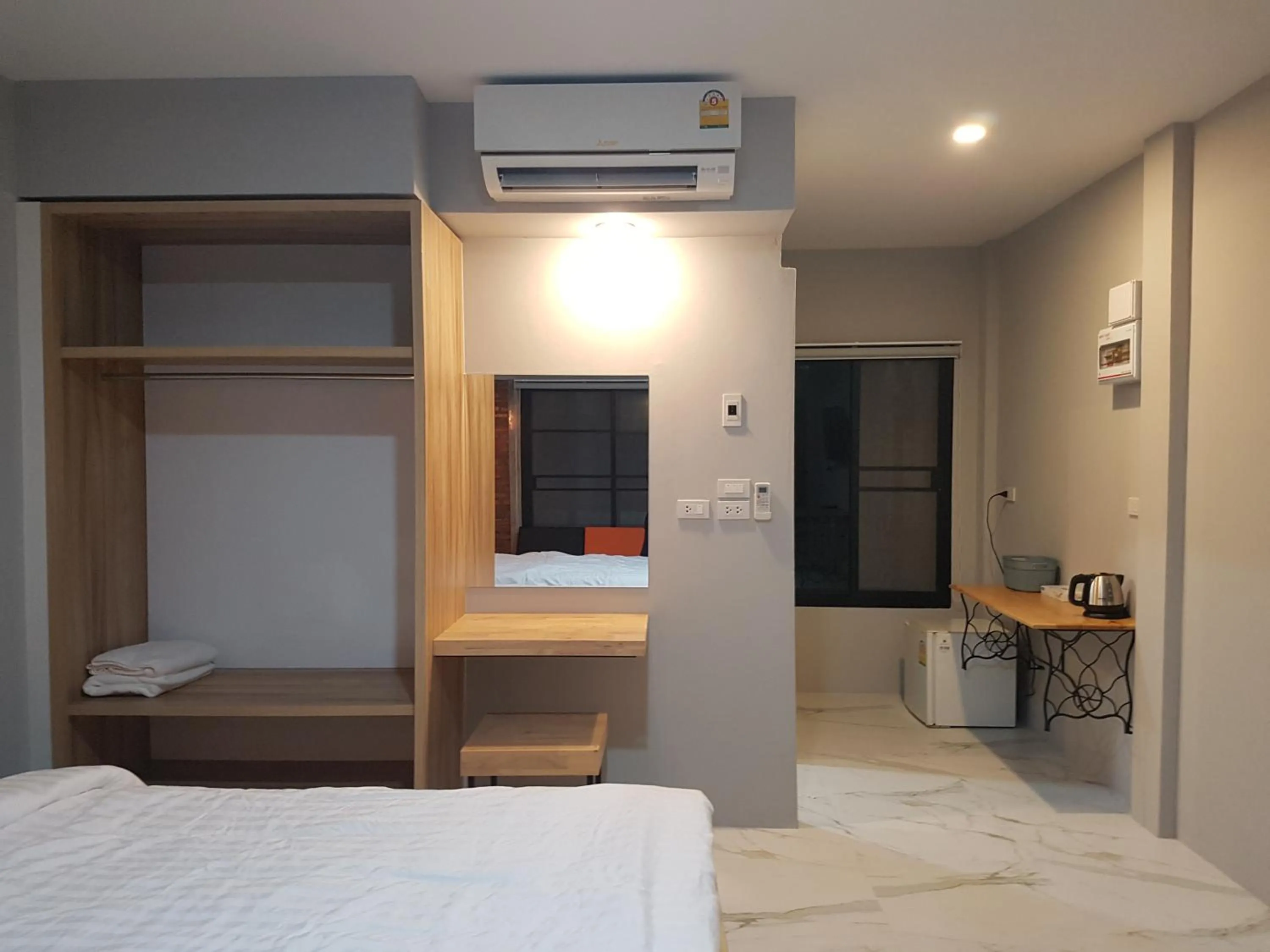 Photo of the whole room, Bed in DD Garden Home