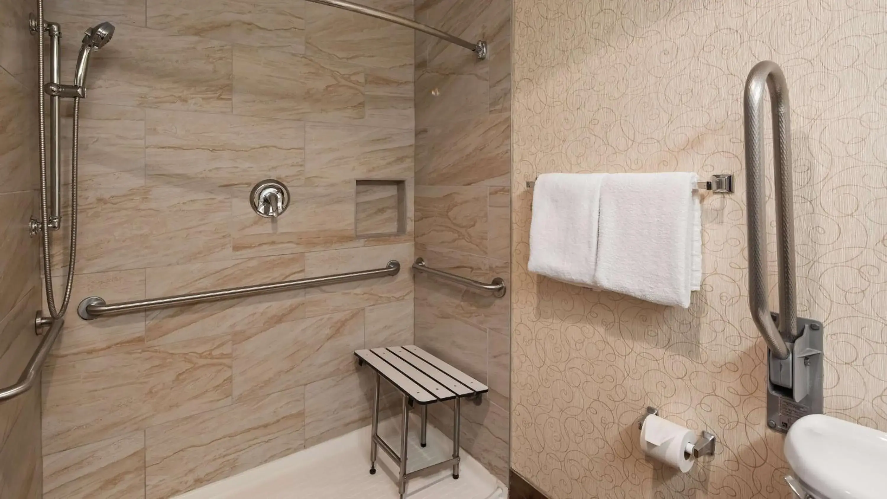 Double Room with Two Double Beds with Roll-in Shower - Disability Access - Non-smoking in Best Western Westminster Hotel Double Room with Two Double Beds with Roll-in Shower - Disability Access - Non-smoking in Best Western Westminster Hotel