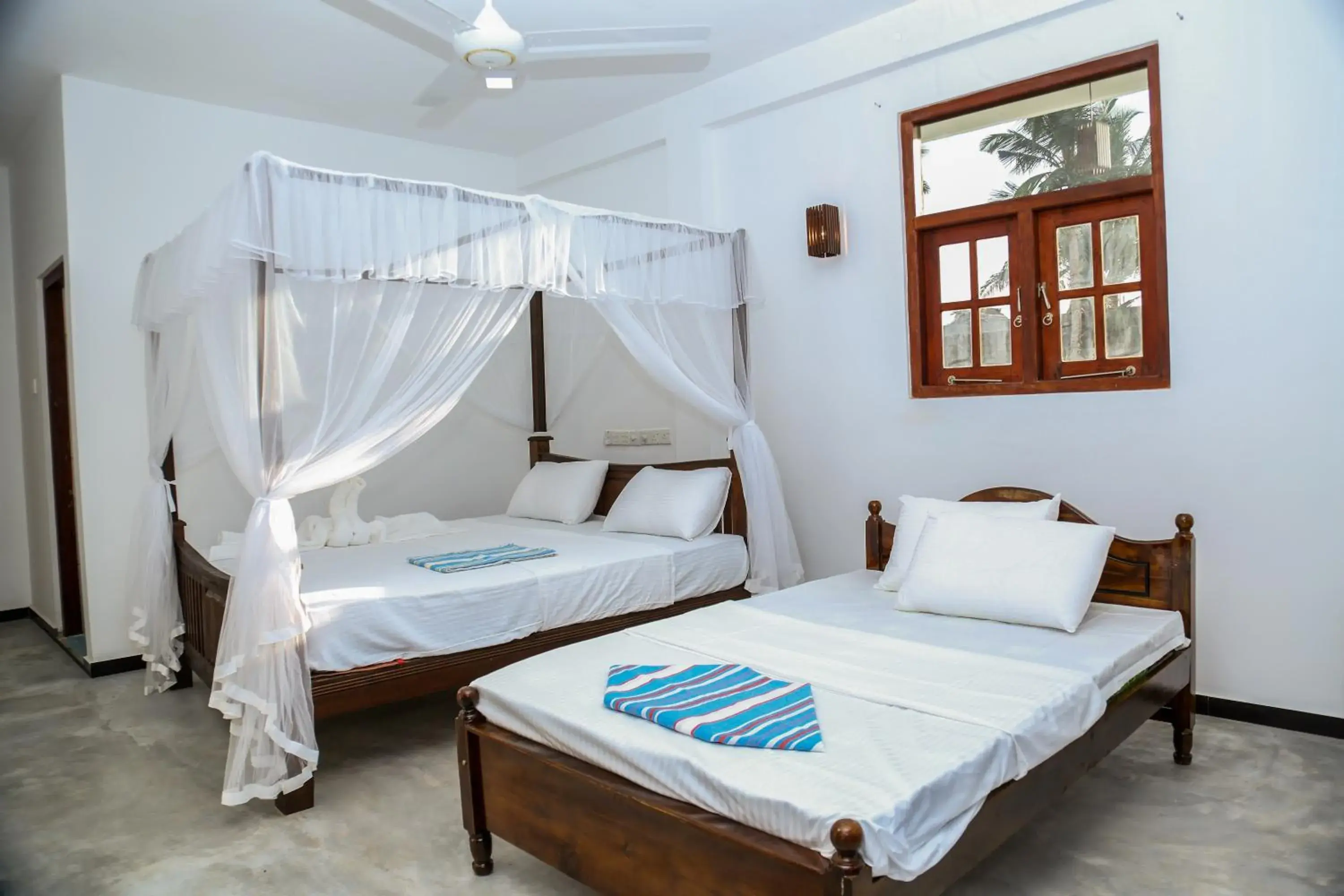Deluxe Family Room - single occupancy in Lakma Sea View Deluxe Family Room - single occupancy in Lakma Sea View