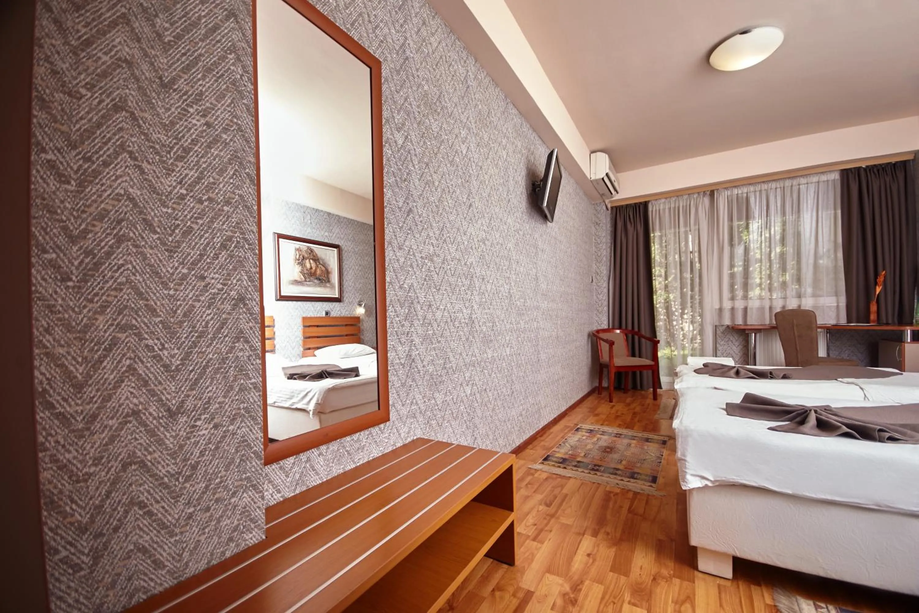 Bed in Leonardo Hotel