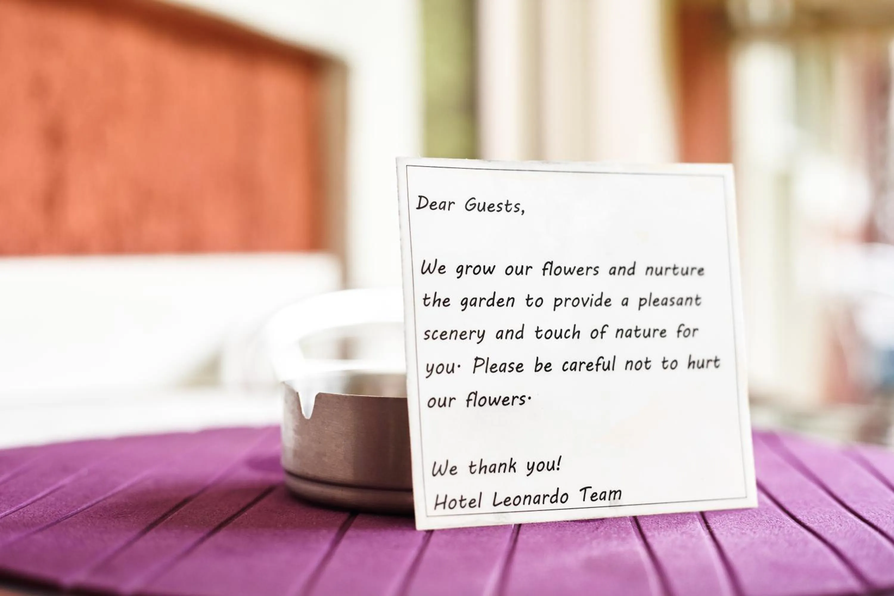 Logo/Certificate/Sign in Leonardo Hotel