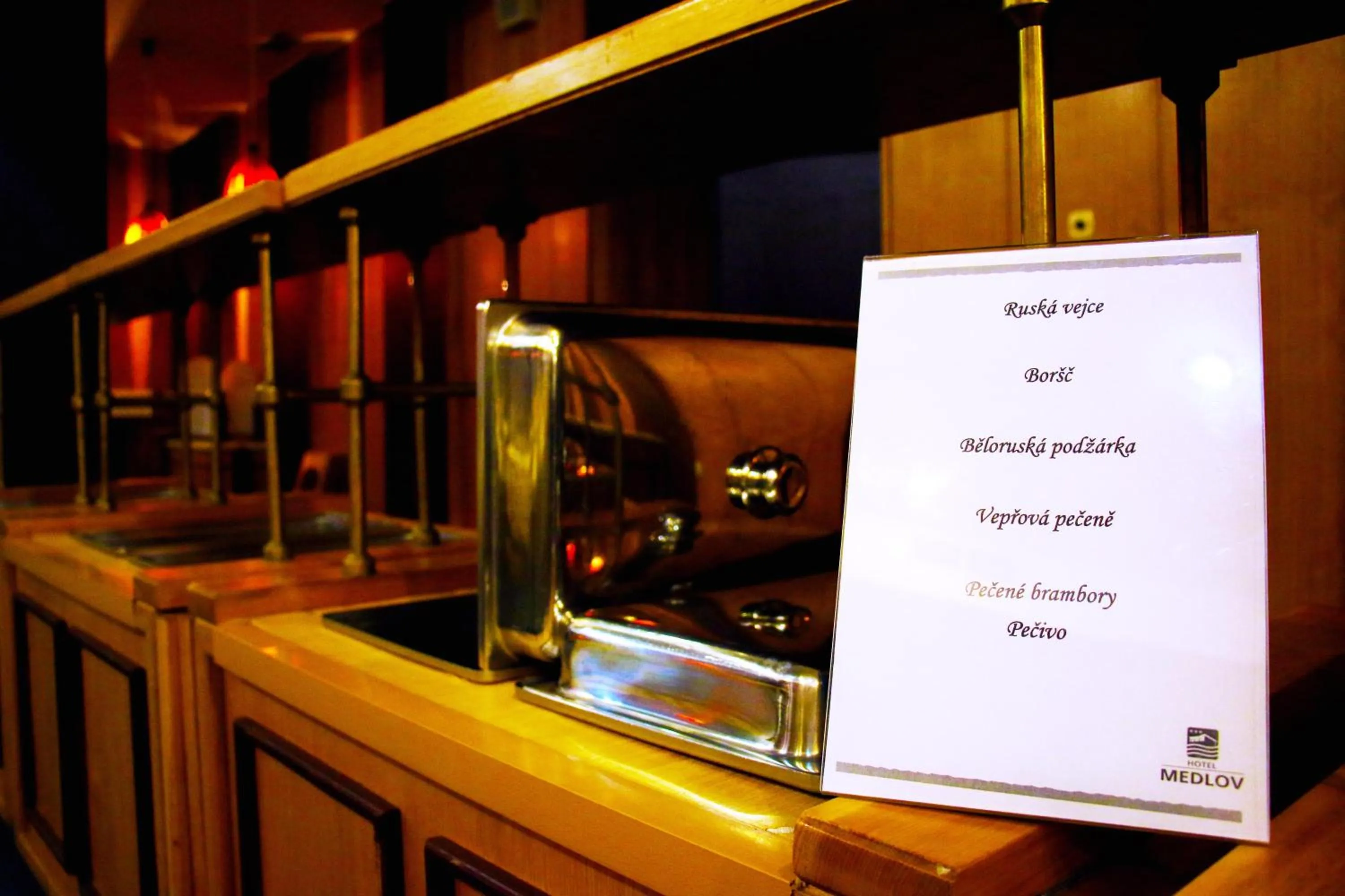 Restaurant/places to eat in Hotel Medlov Depandance