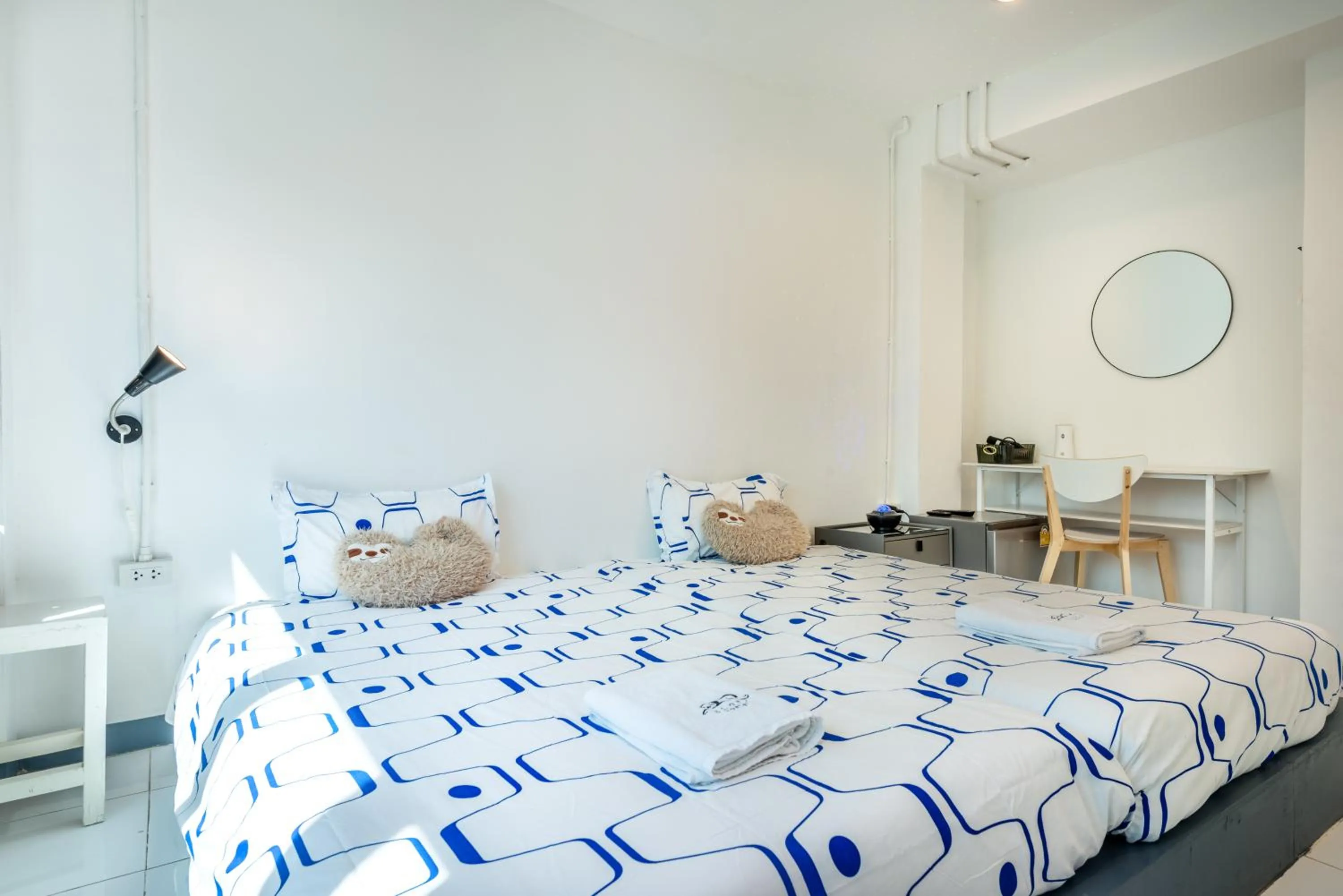 Bed in Sloth Hostel Don Mueang