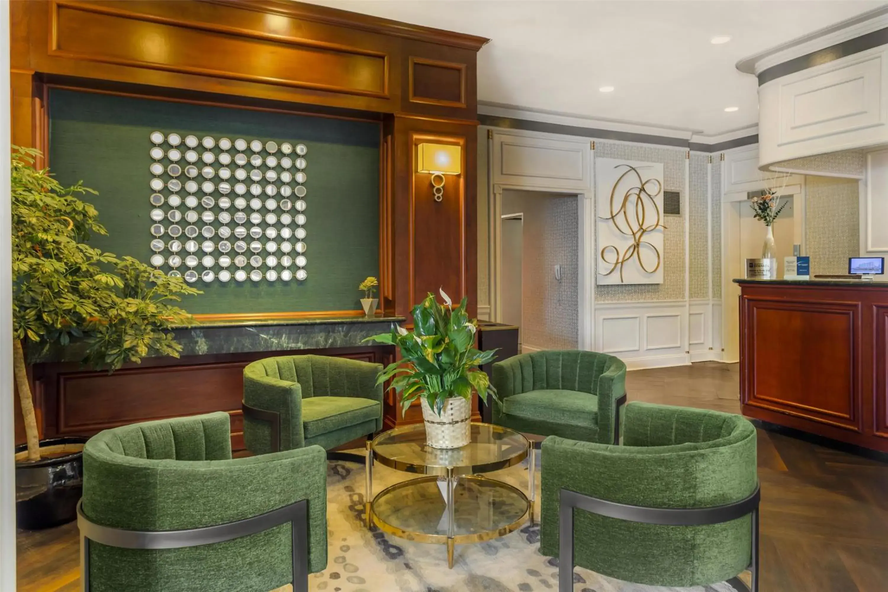 Lobby or reception in Best Western Queens Gold Coast Lobby or reception in Best Western Queens Gold Coast