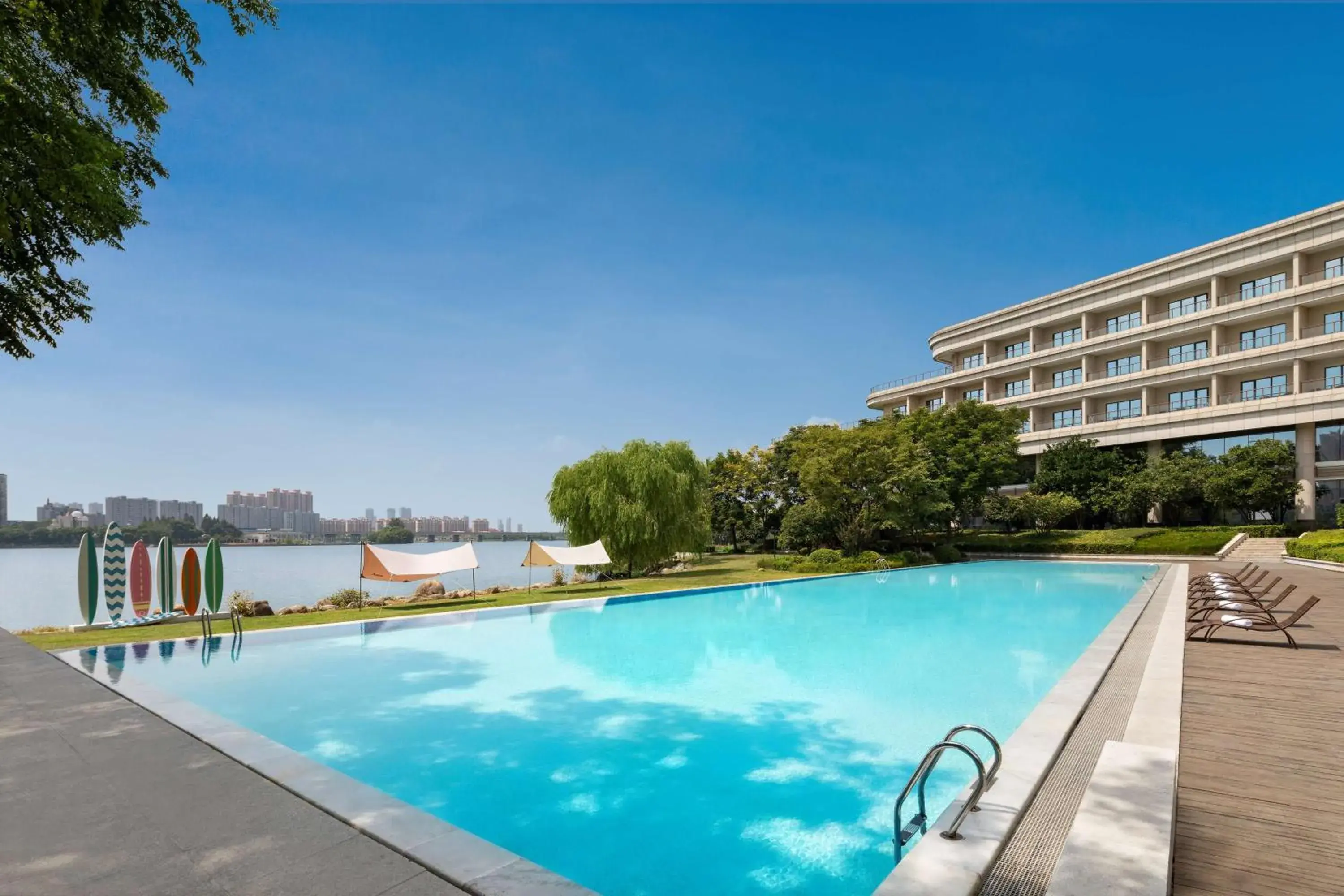 Pool view in Radisson Blu Hotel Wuhan ETD Zone Pool view in Radisson Blu Hotel Wuhan ETD Zone