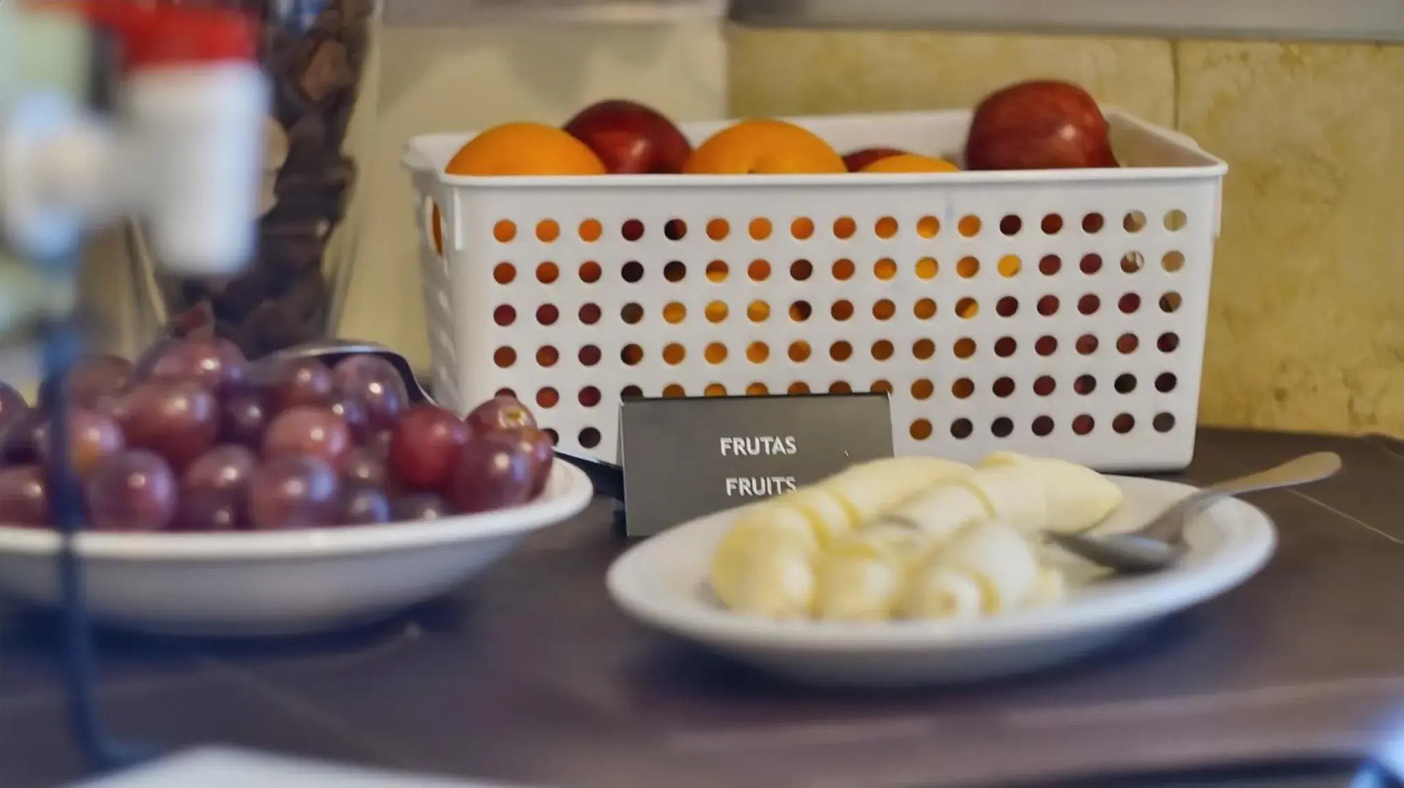 Breakfast in Cóndor Suites Apart Hotel Breakfast in Cóndor Suites Apart Hotel