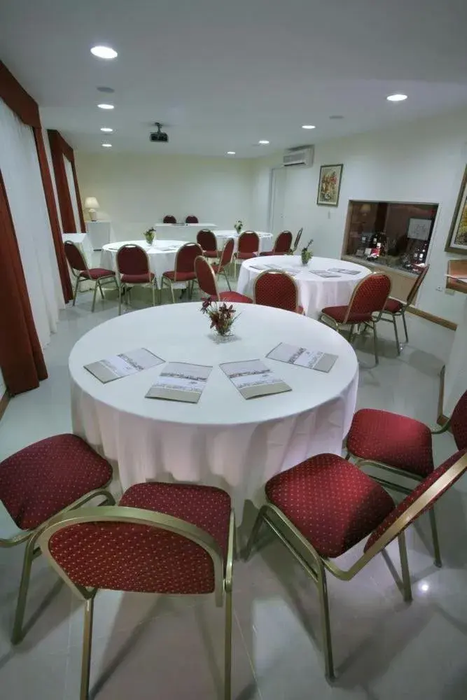 Restaurant/places to eat in Cóndor Suites Apart Hotel Restaurant/places to eat in Cóndor Suites Apart Hotel