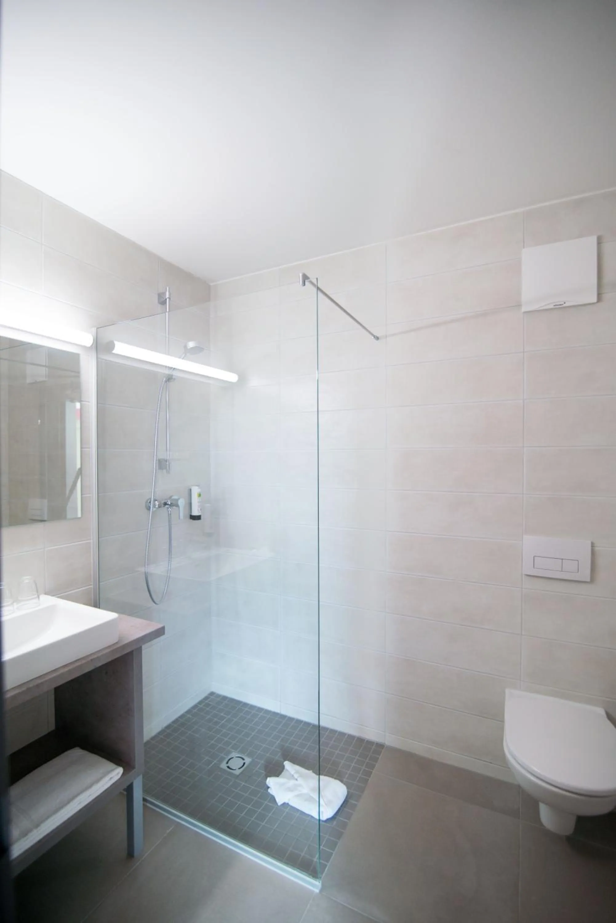 Shower in Motel 267