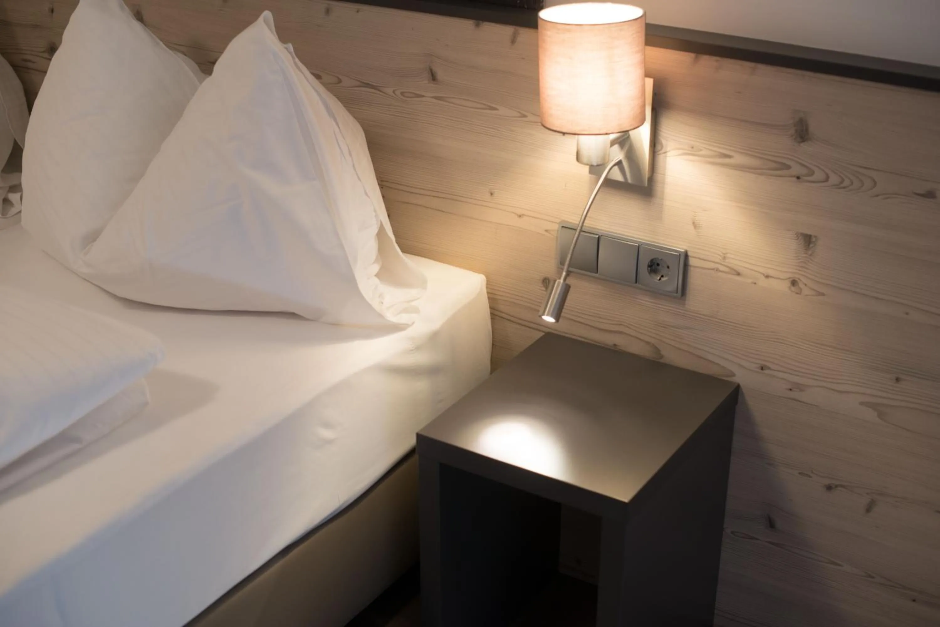 Photo of the whole room, Bed in Motel 267