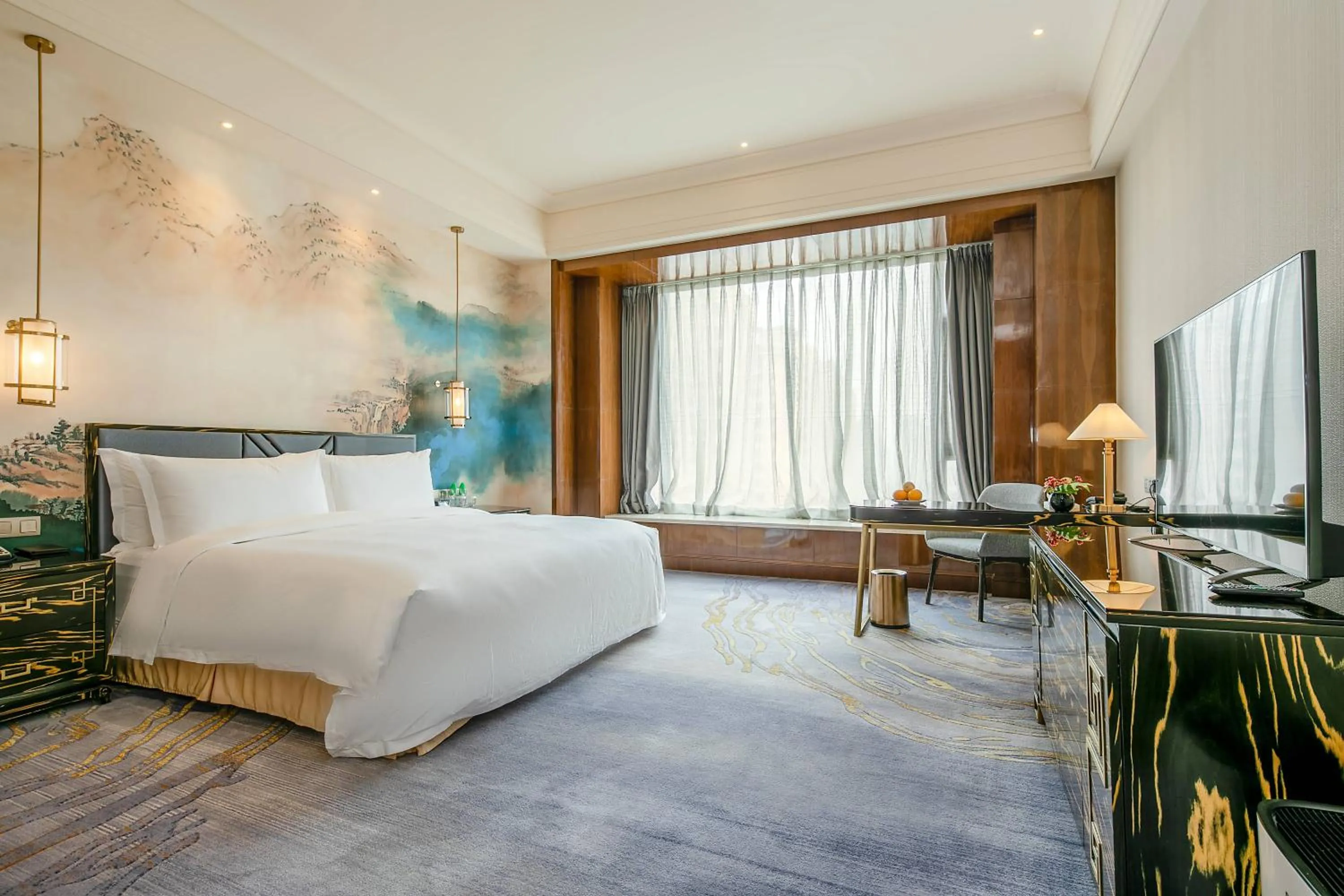 Photo of the whole room, Bed in Chateau Star River Shaanxi