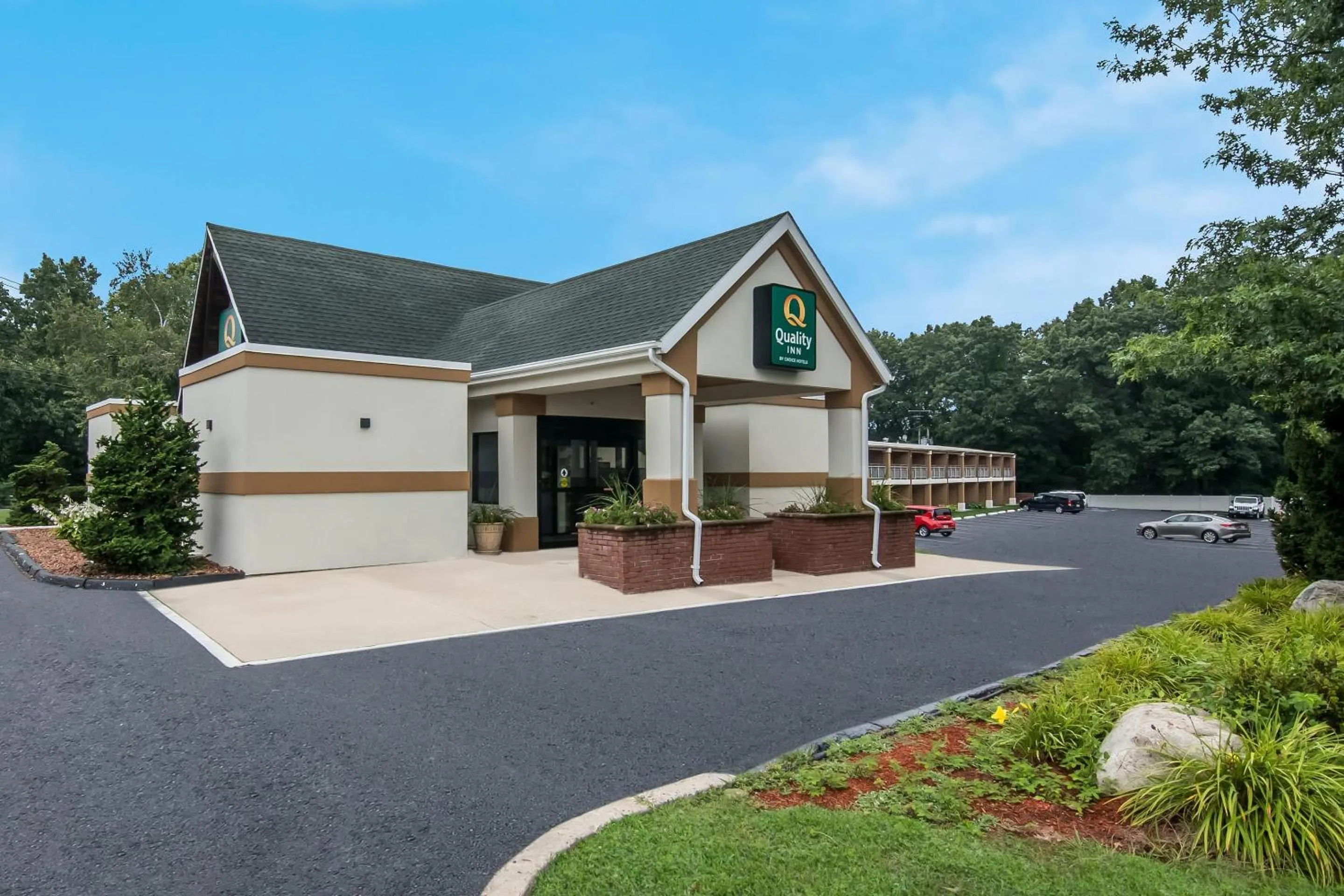 Property building in Quality Inn Westfield - Springfield