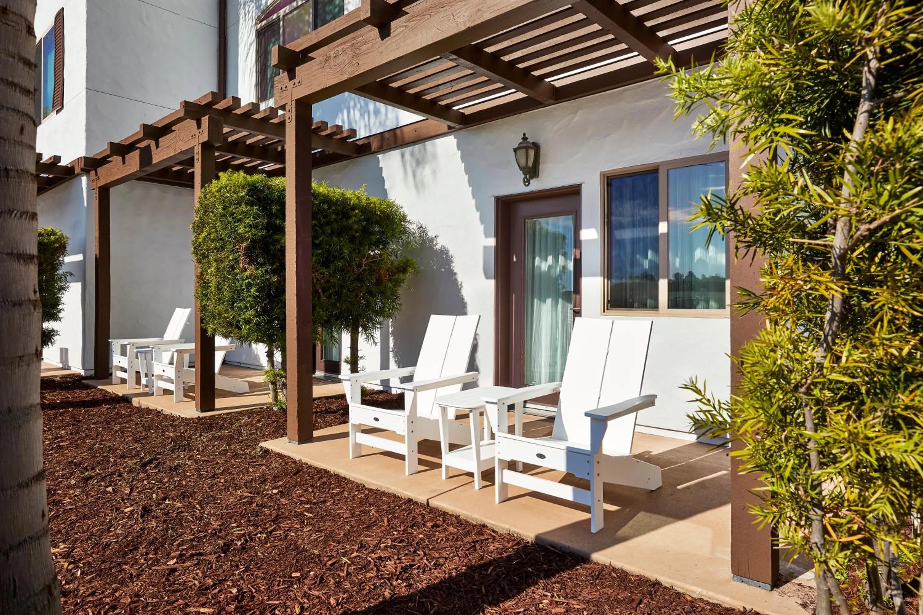 Patio in Hilton Garden Inn San Luis Obispo/Pismo Beach