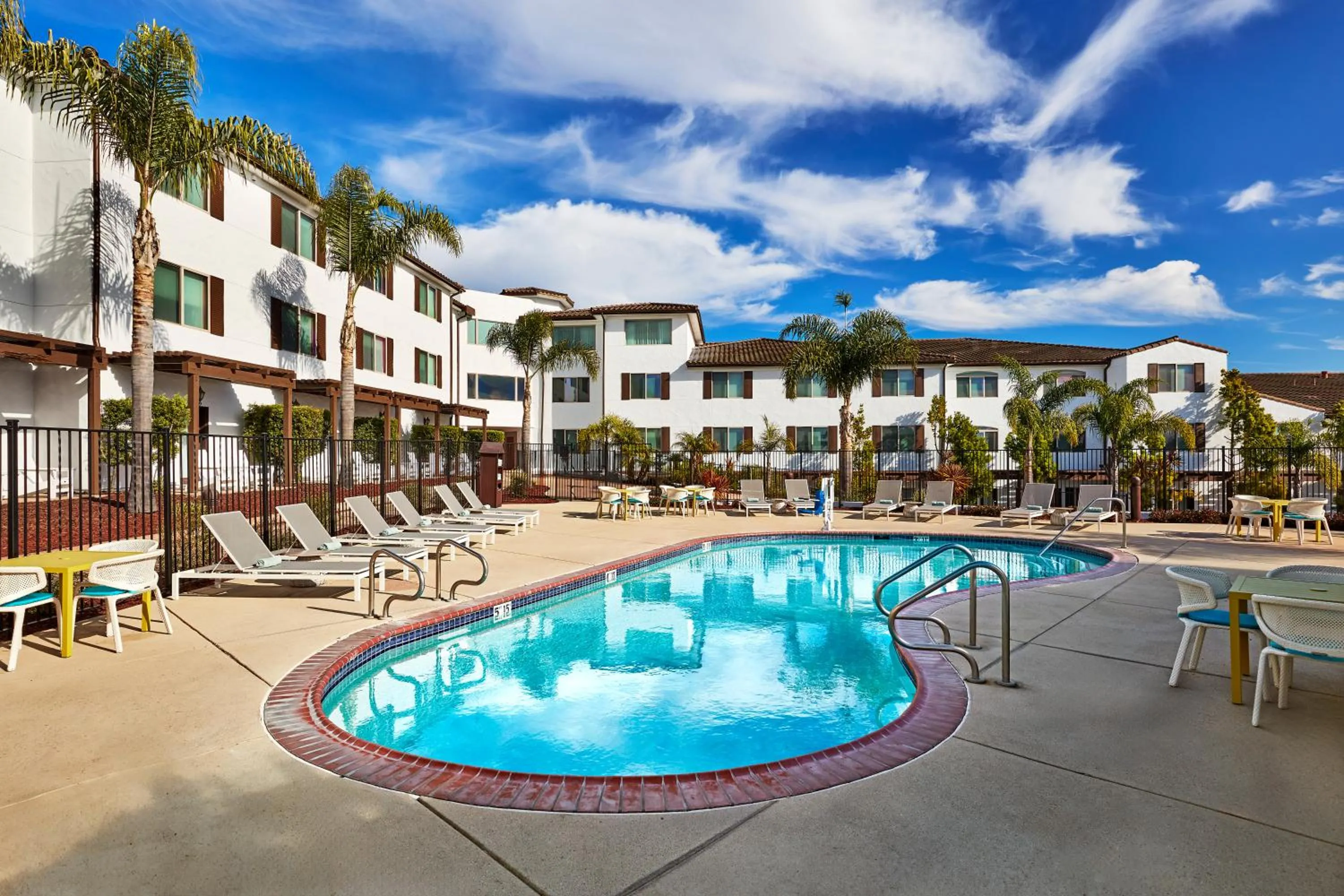 Pool view in Hilton Garden Inn San Luis Obispo/Pismo Beach