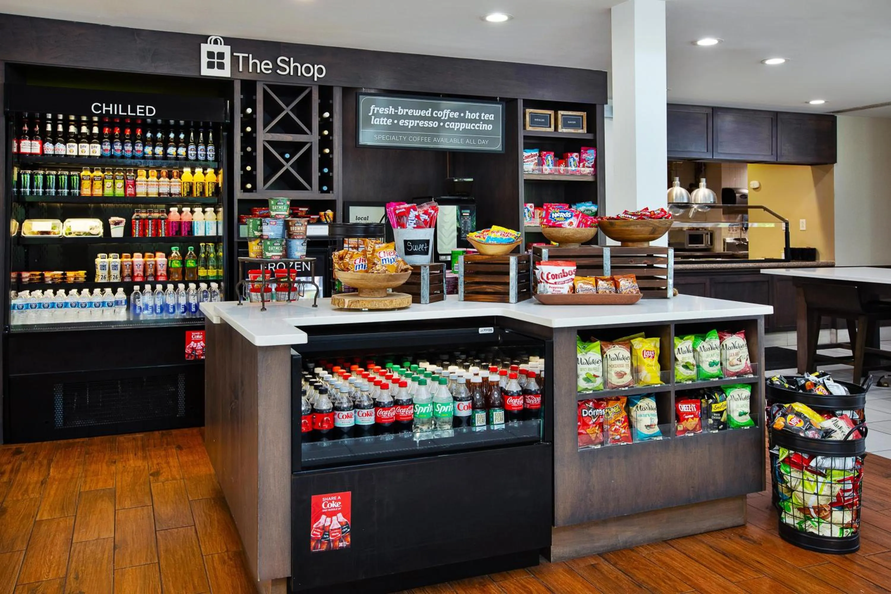 Restaurant/places to eat in Hilton Garden Inn Chesapeake Greenbrier