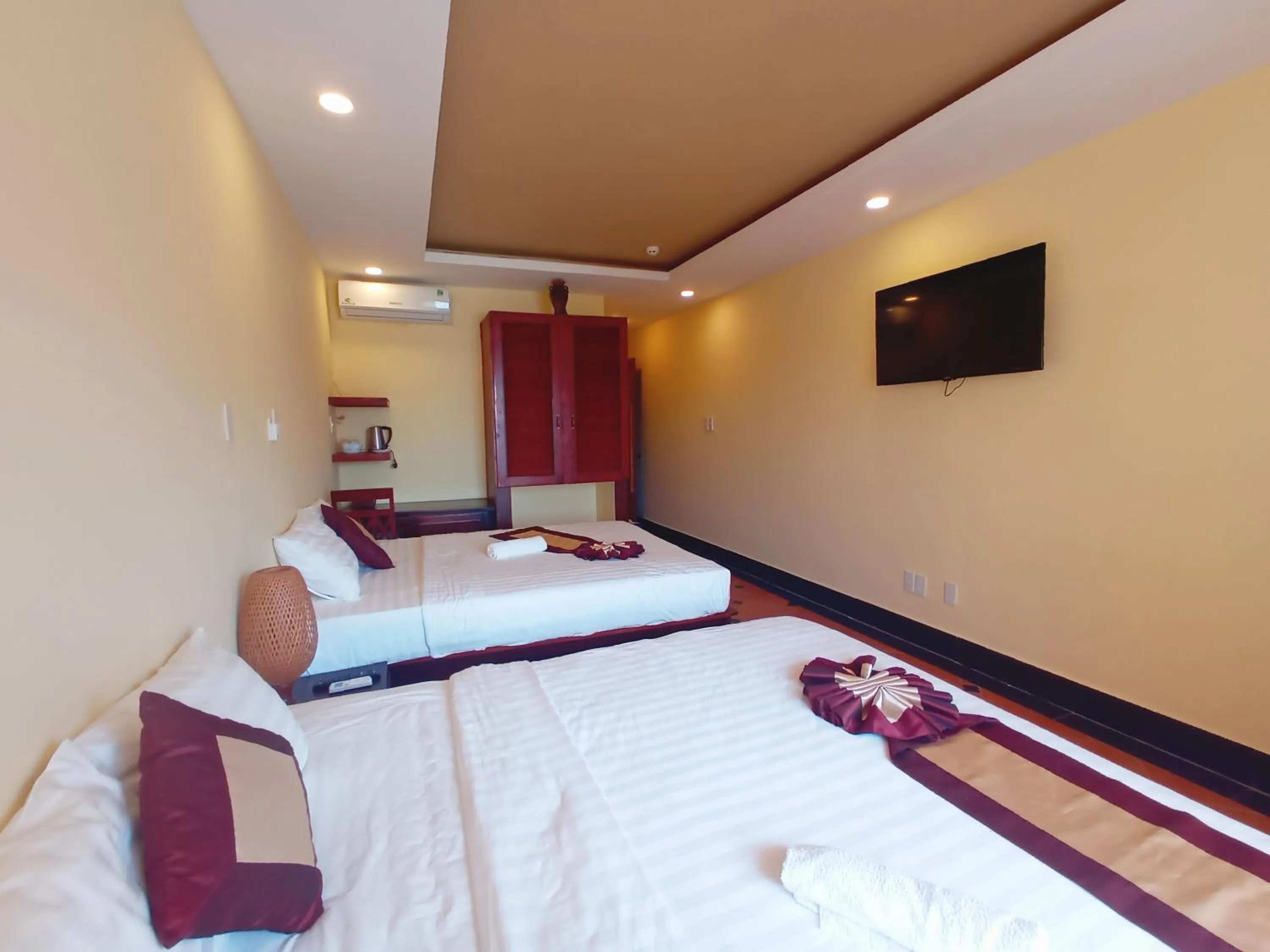 Bed in Thai Hoa Mui Ne Resort